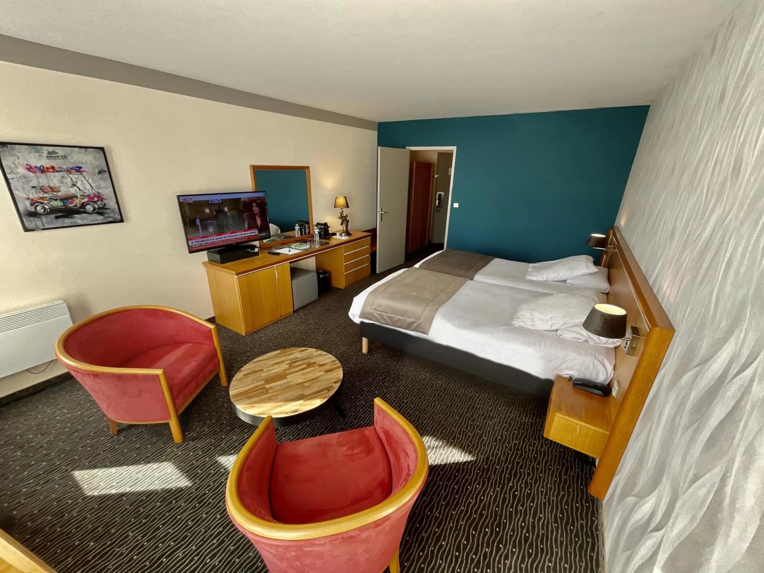 Bed in Domaine de la Forêt d'Orient, Logis Hôtel, Restaurant, Spa et Golf