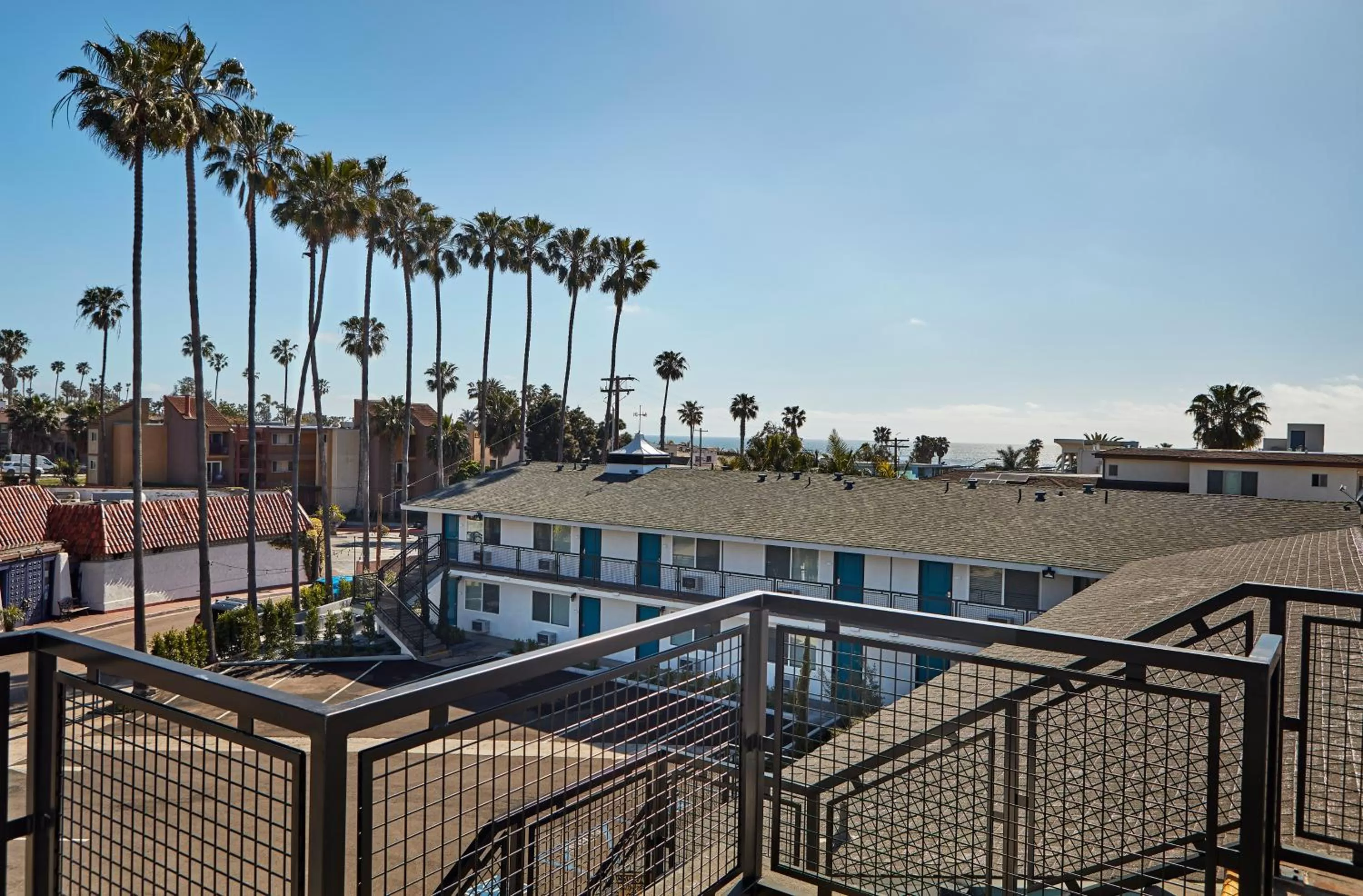 Balcony/Terrace in The Shoal Hotel La Jolla Beach