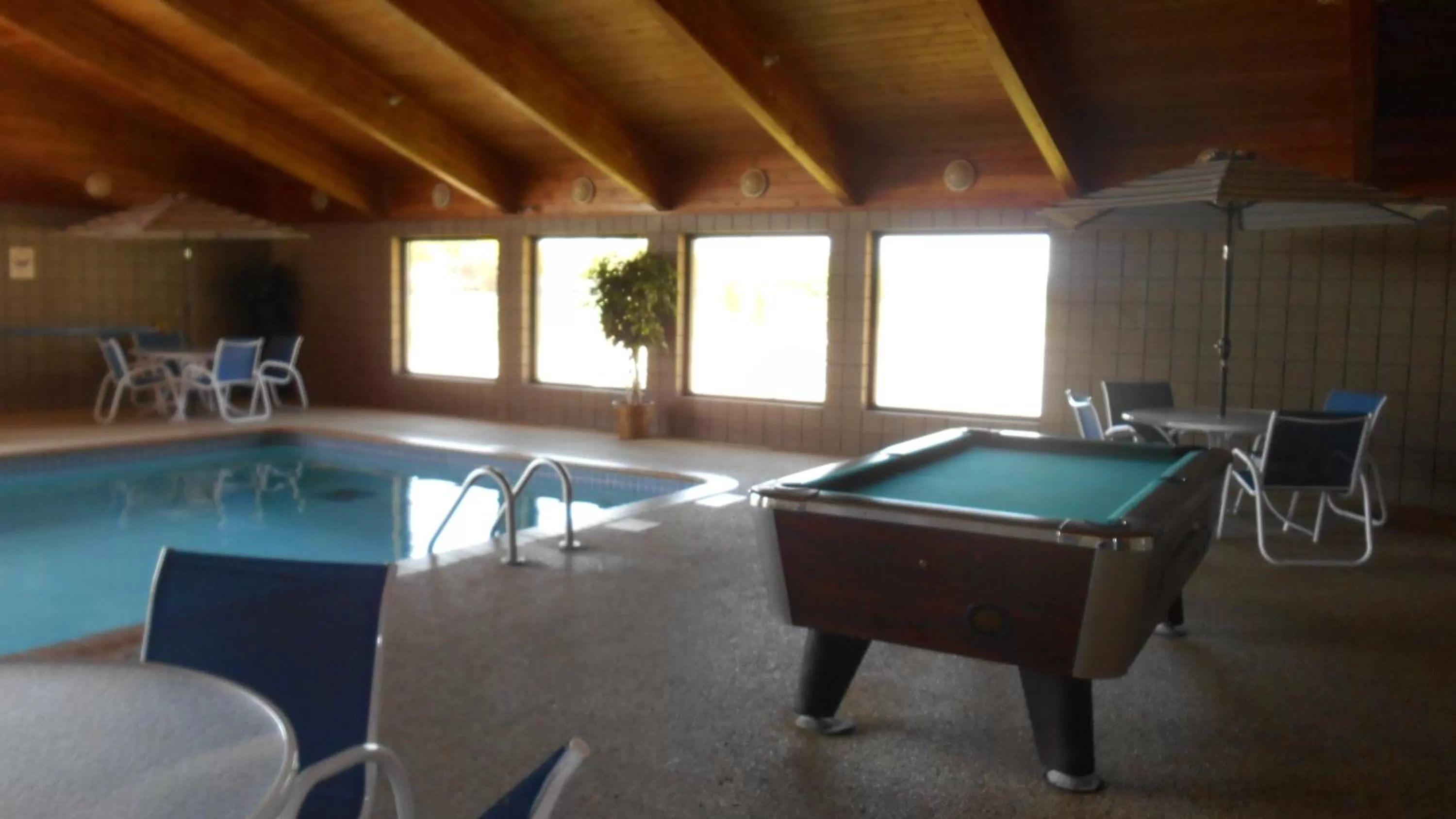 Day in AmericInn by Wyndham Austin