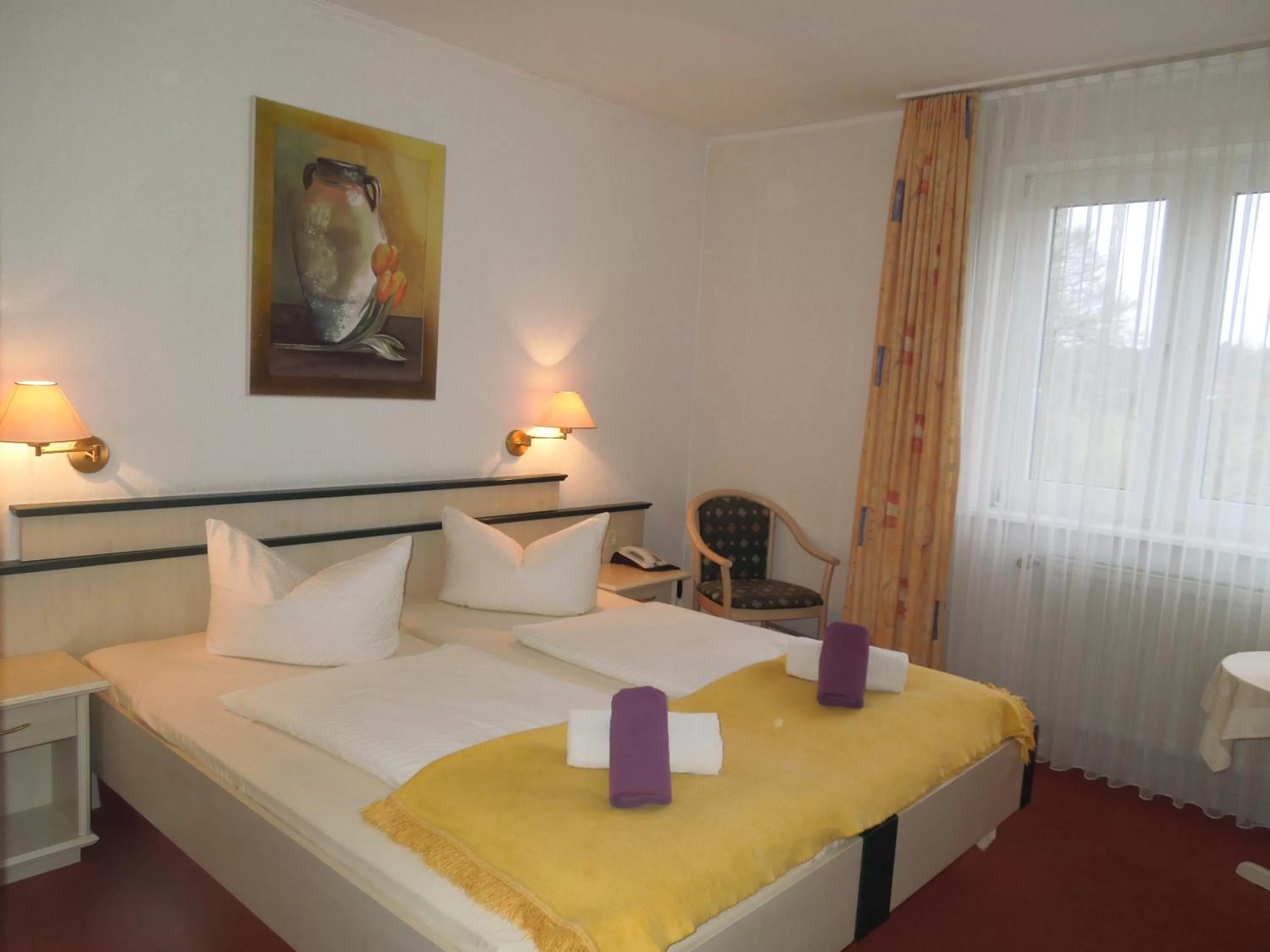 Bed in Hotel Schnehagen