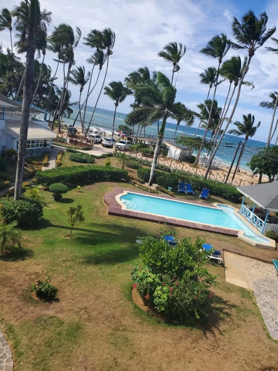 Swimming pool in Costarena Beach Hotel