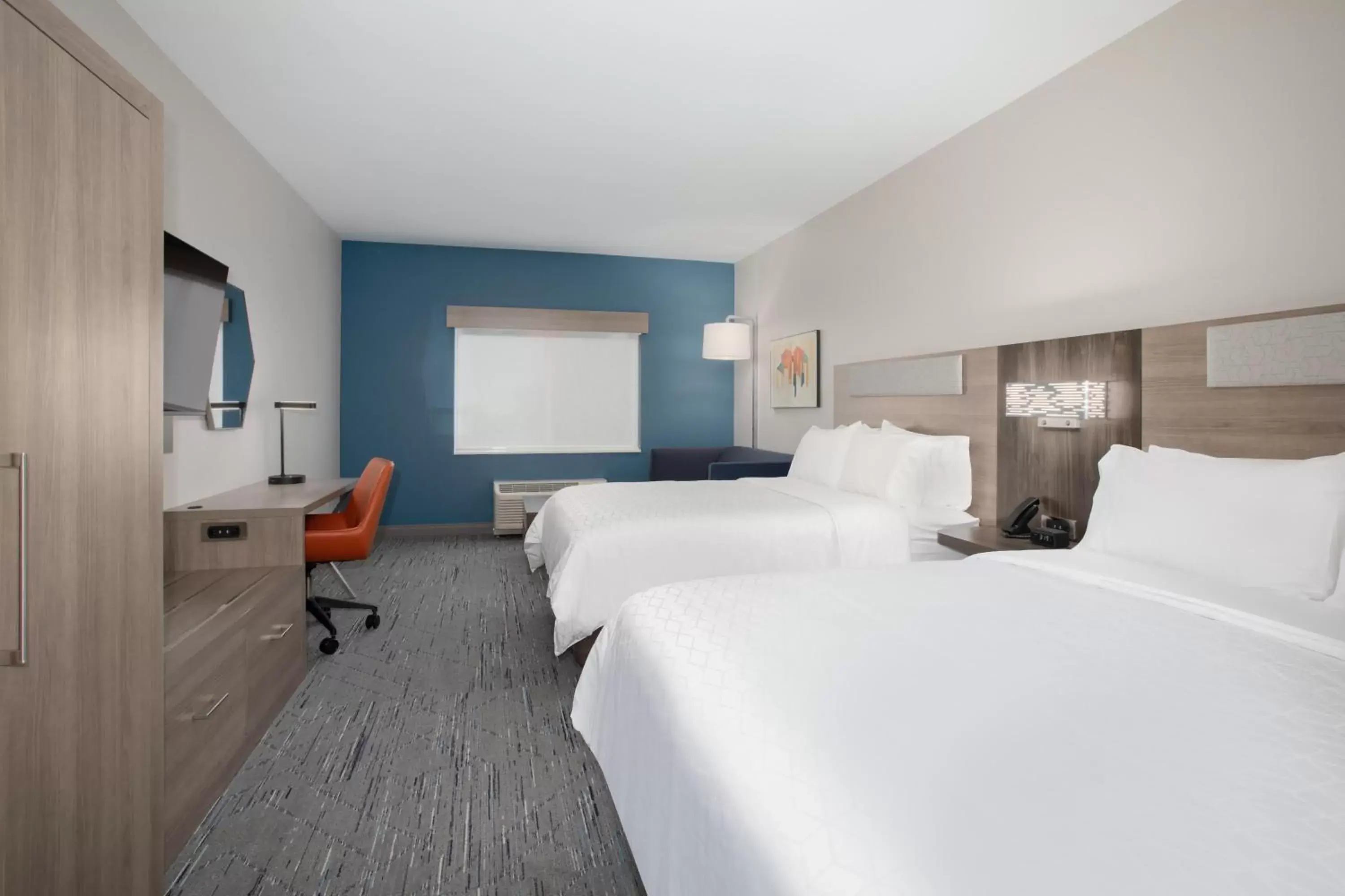 Standard Room with Two Queen Beds in Holiday Inn Express Hotel & Suites Idaho Falls by IHG Standard Room with Two Queen Beds in Holiday Inn Express Hotel & Suites Idaho Falls by IHG