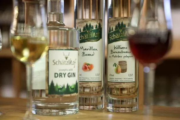 Alcoholic drinks in Schätzlhof OHG