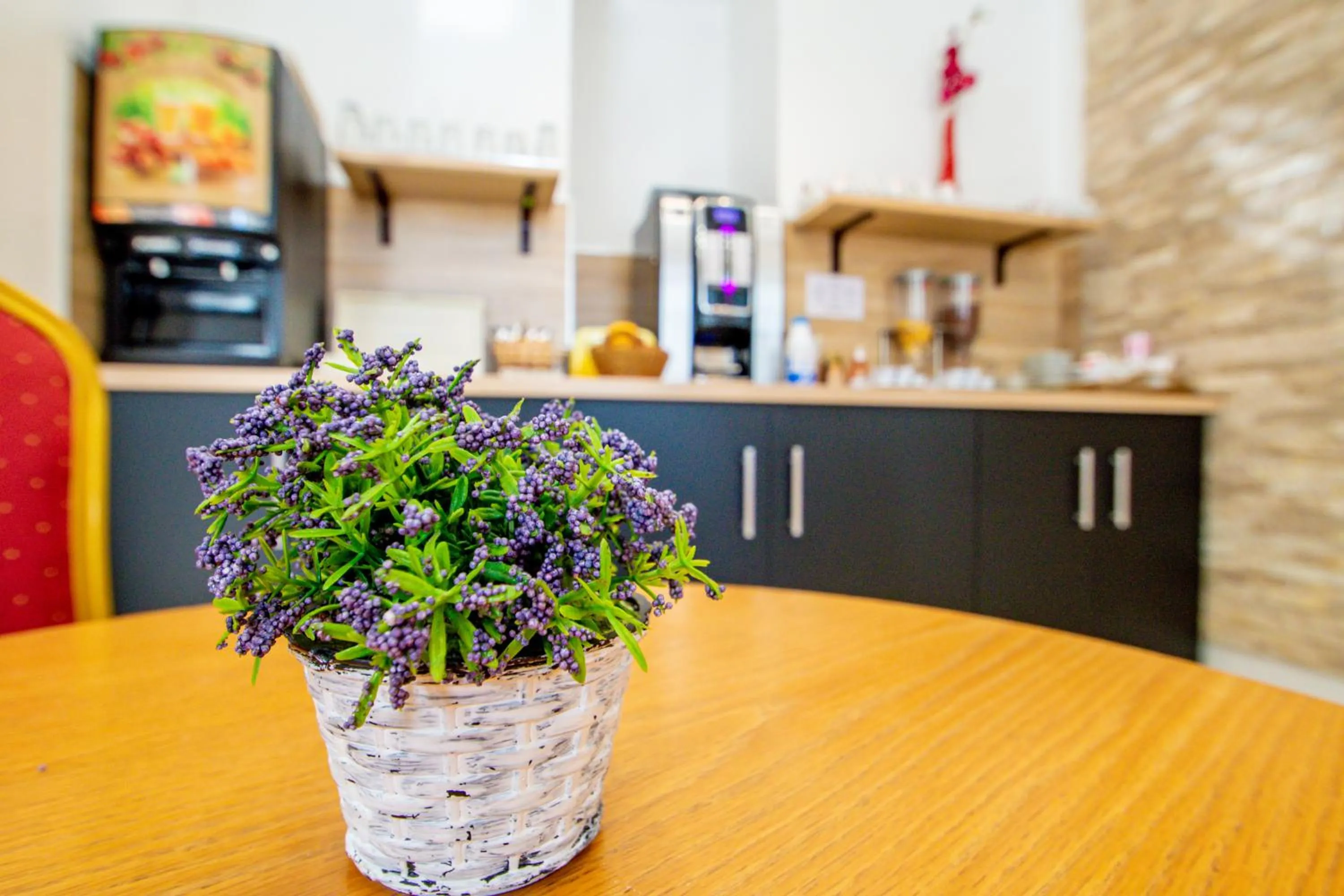 Breakfast in Hôtel Parisien