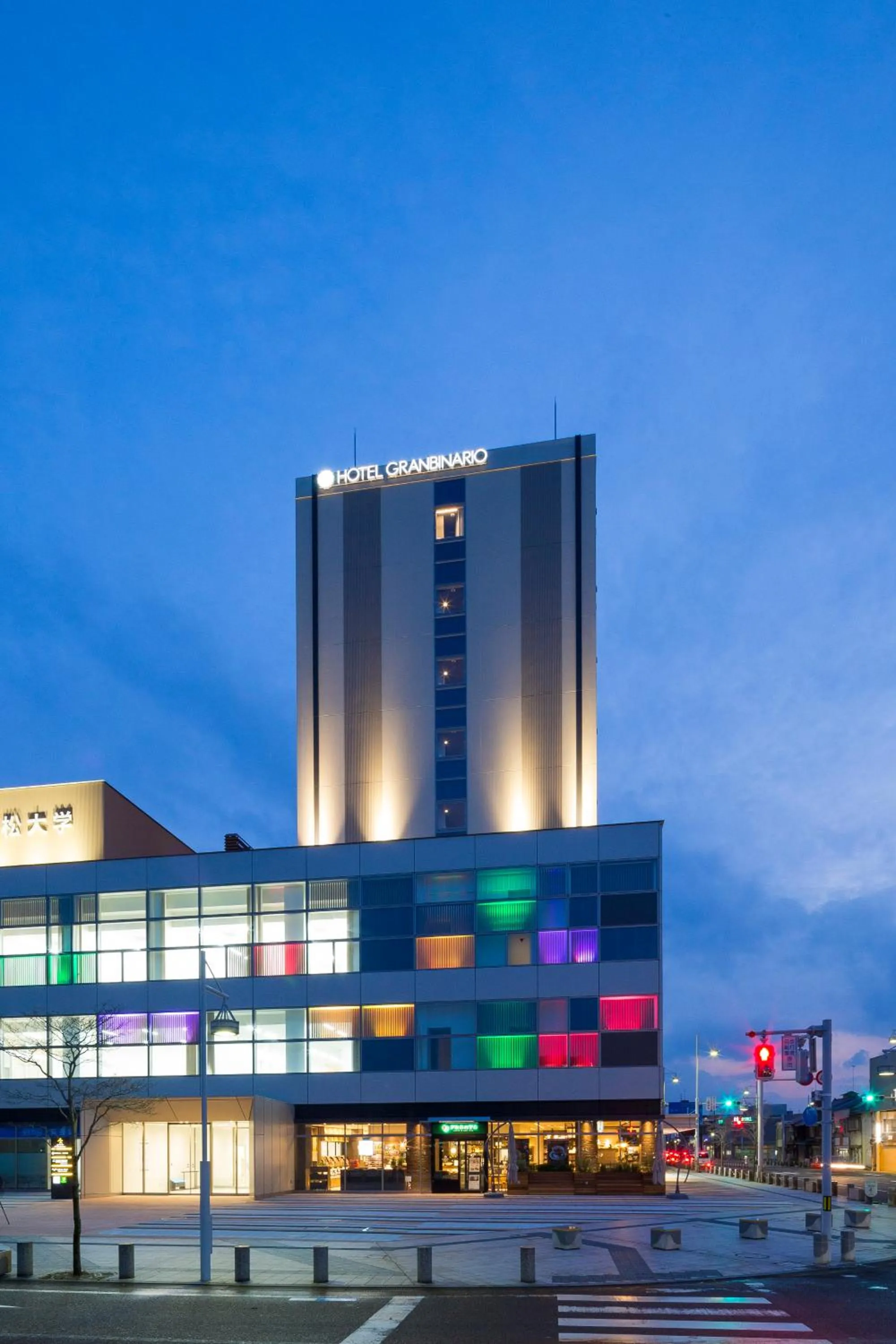 Property building in Hotel Granbinario Komatsu