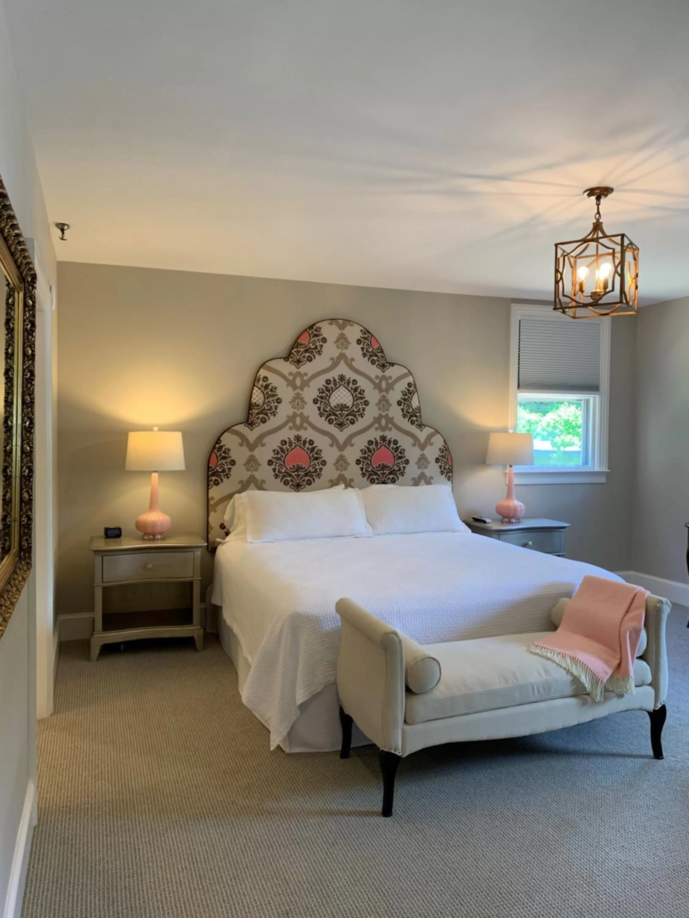 Bed in The West Lane Inn