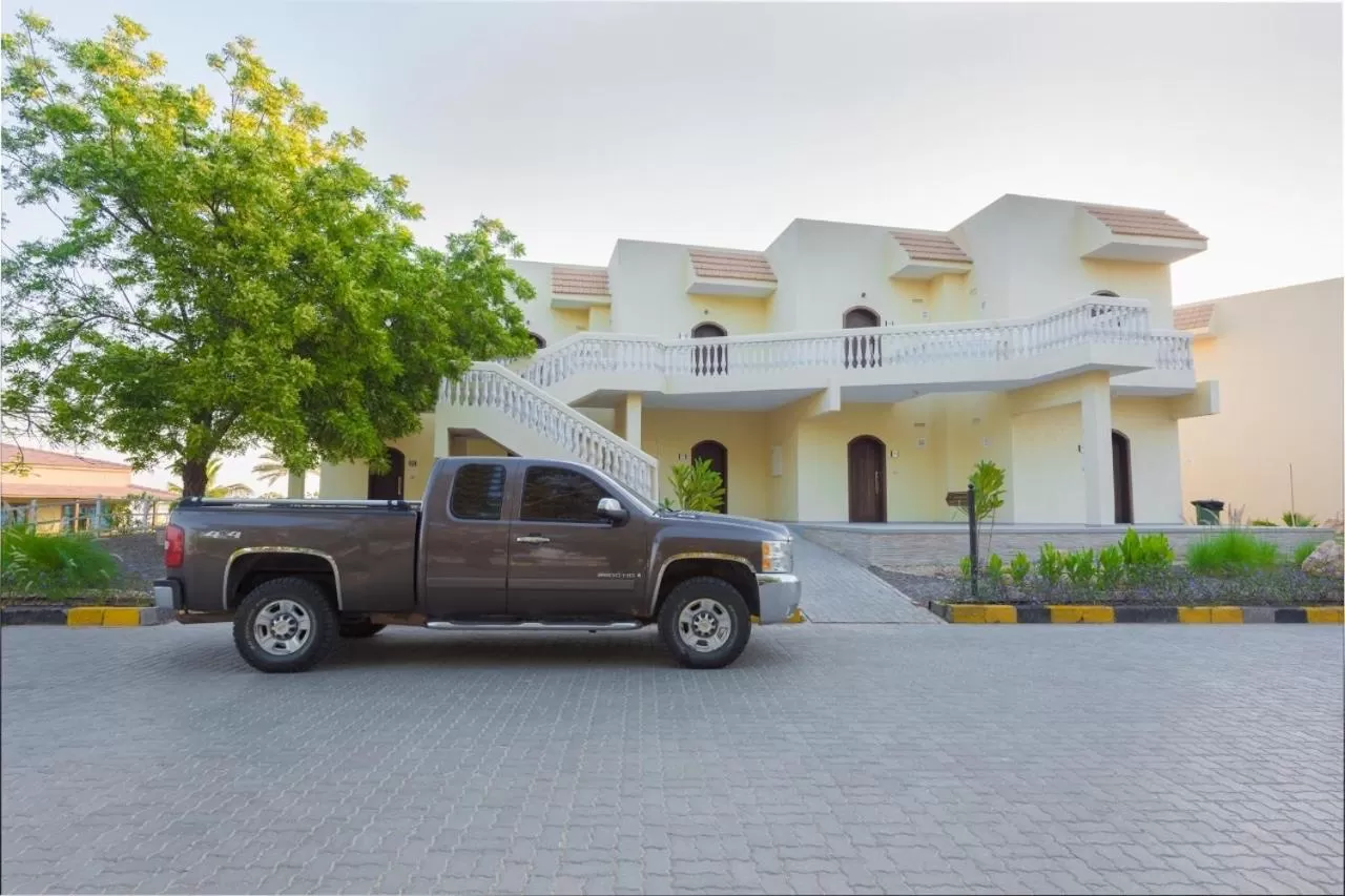 Property building in Barracuda Resort