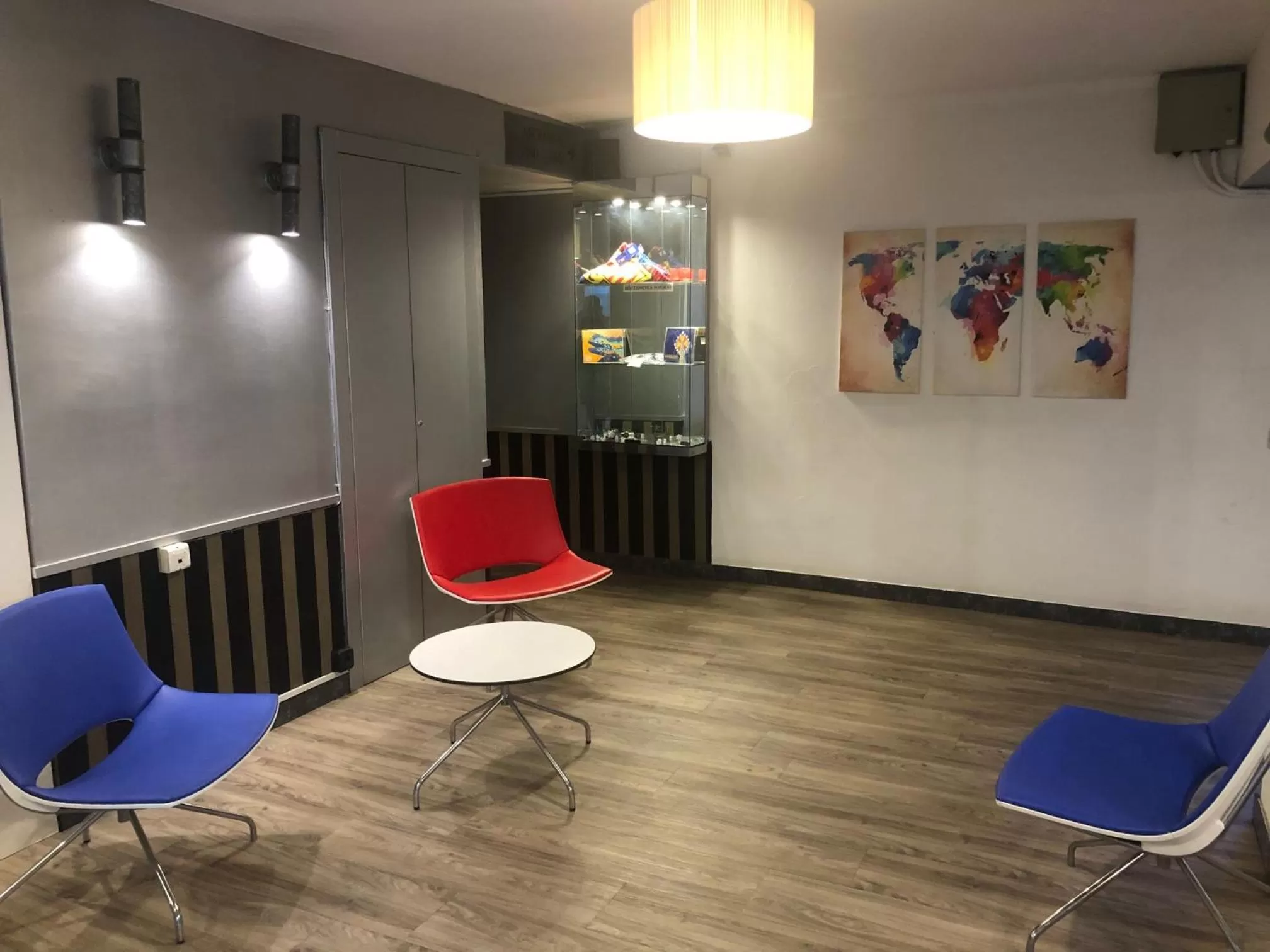 Lounge or bar in Colors