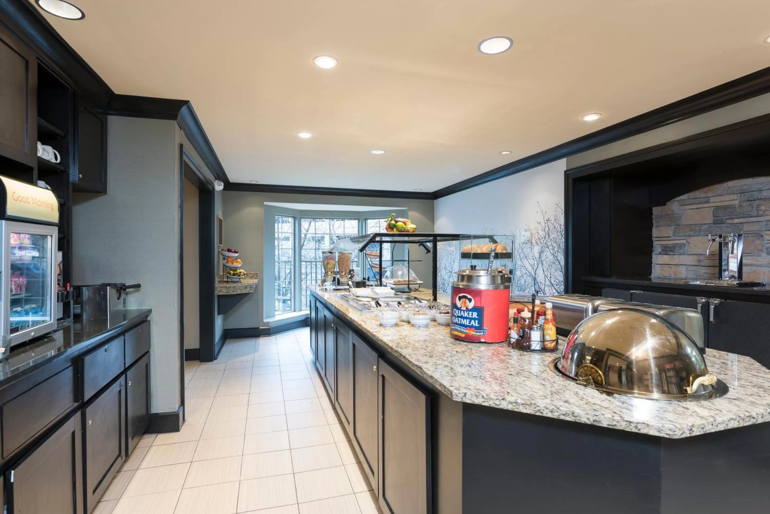 Breakfast in Staybridge Suites Chicago-Oakbrook Terrace by IHG