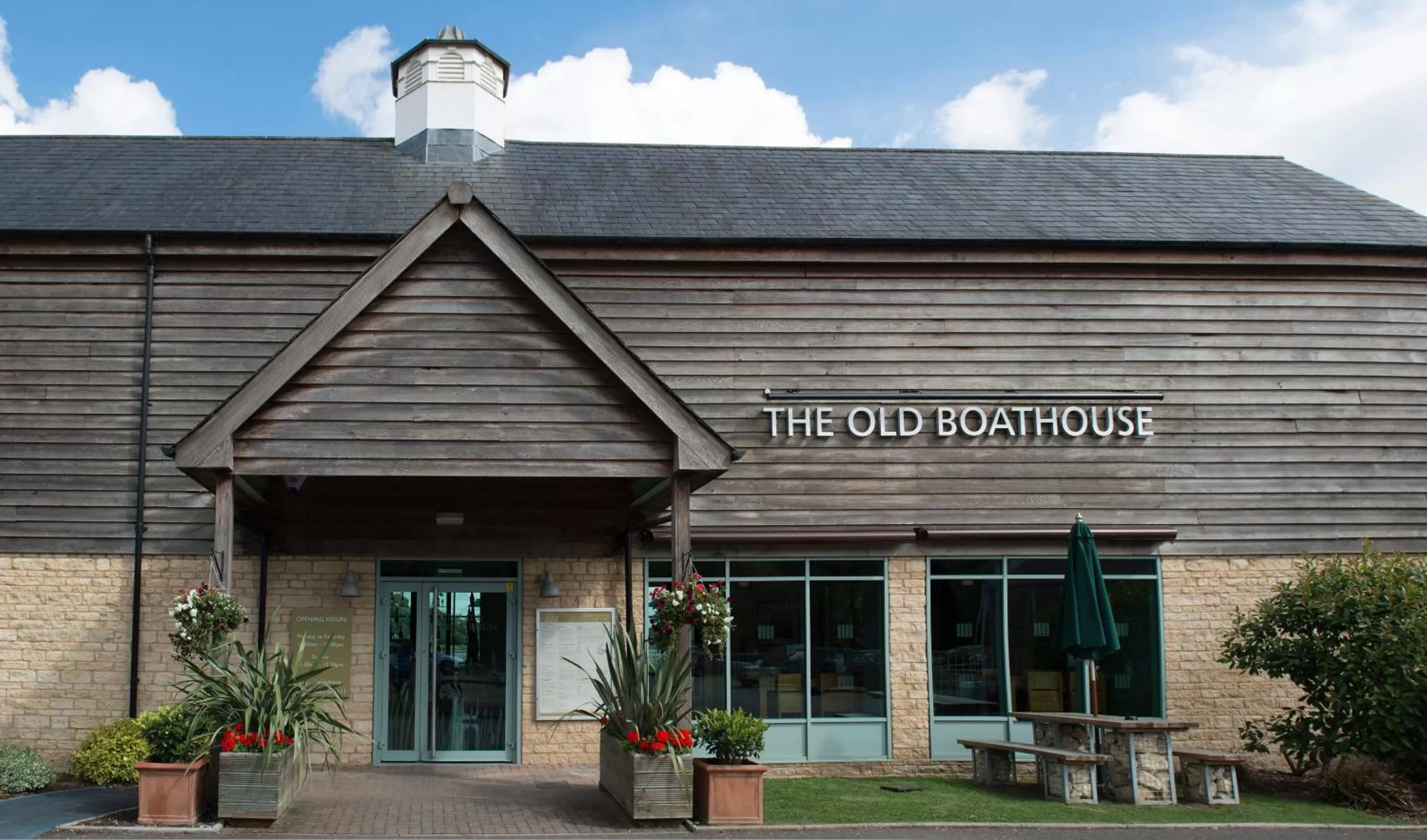 Property building in De Vere Cotswold Water Park