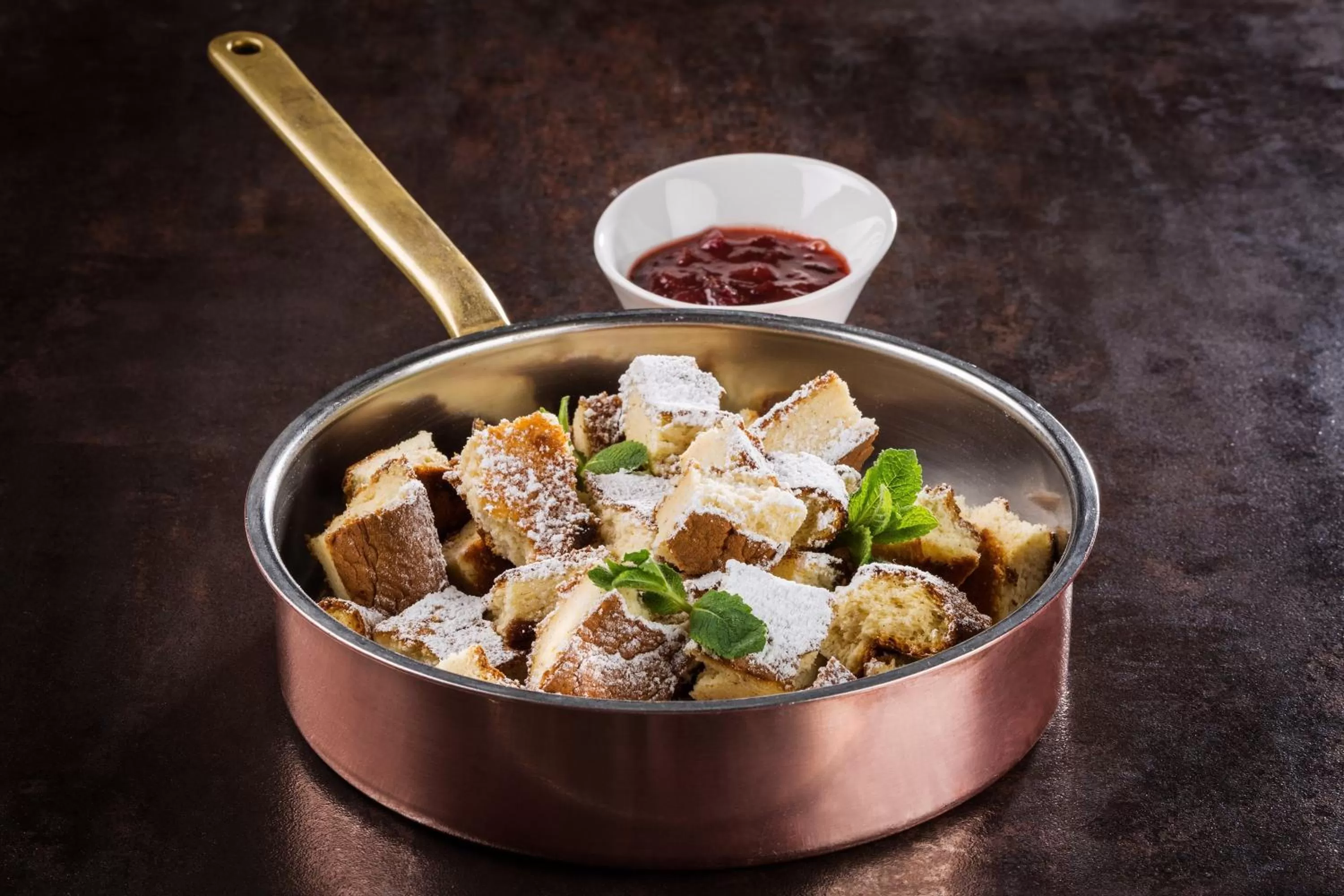 Lounge or bar in Hotel Bristol, a Luxury Collection Hotel, Vienna