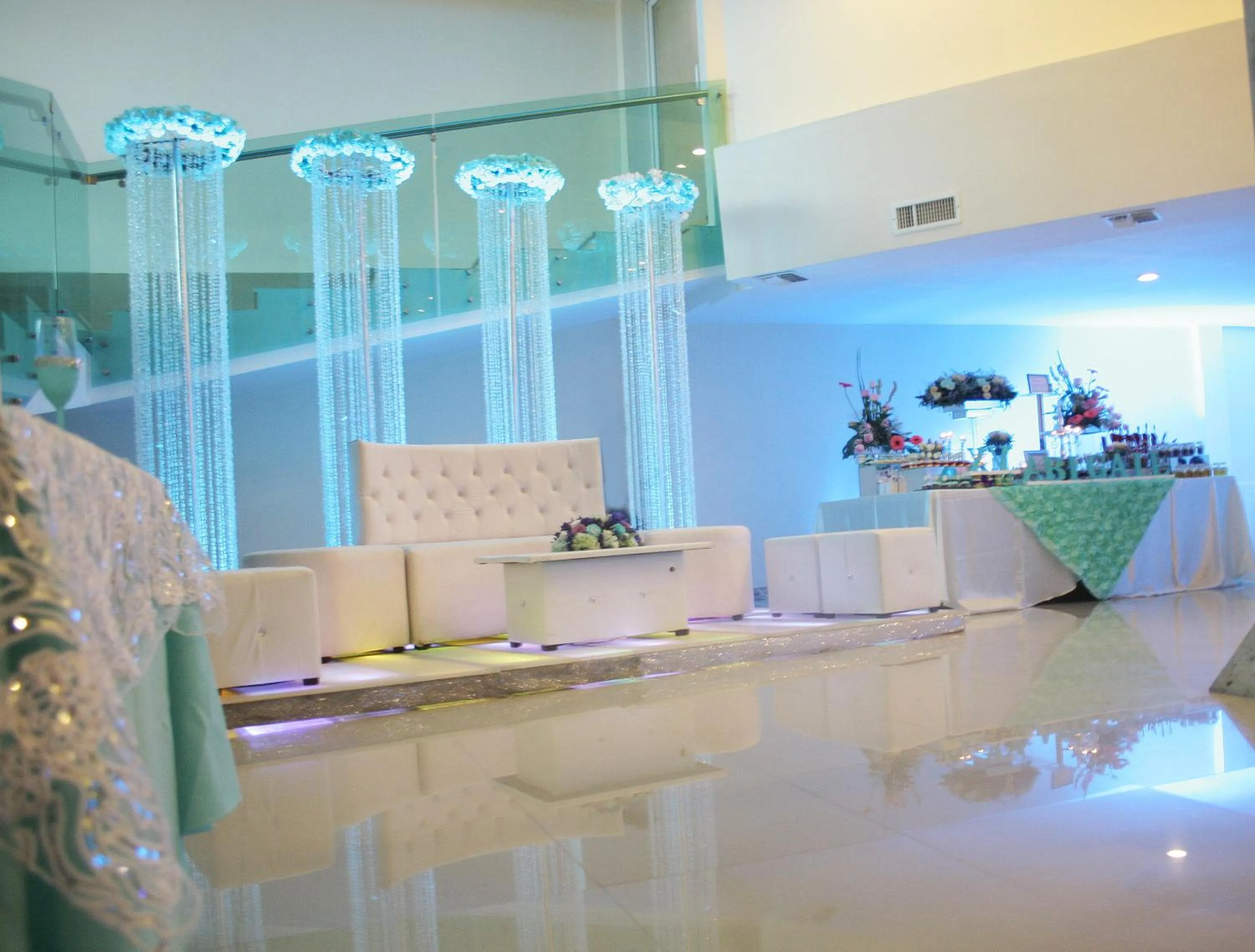 Activities in Hotel El Camino Inn & Suites