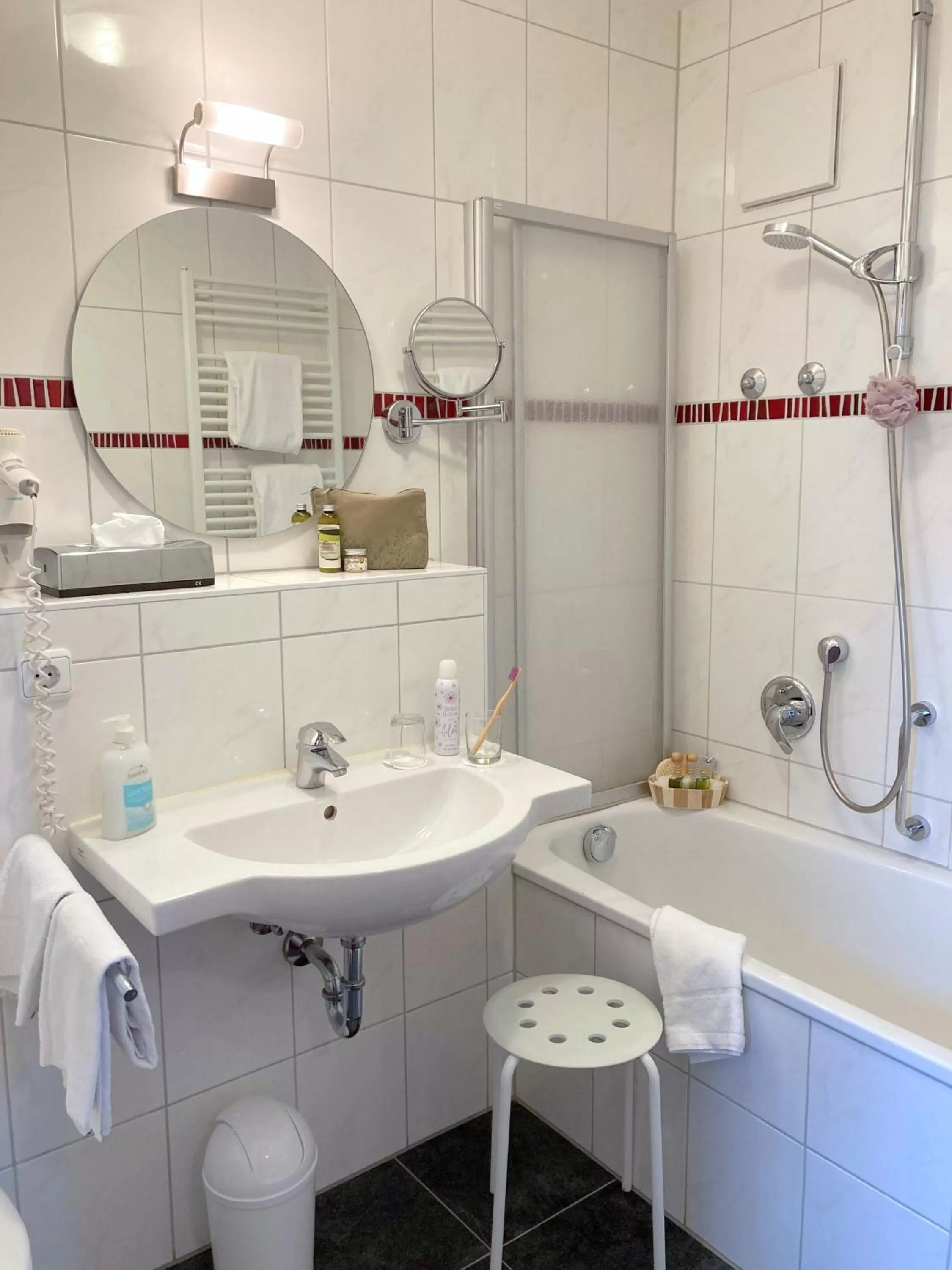 Bathroom in Hotel Rappen Rothenburg ob der Tauber