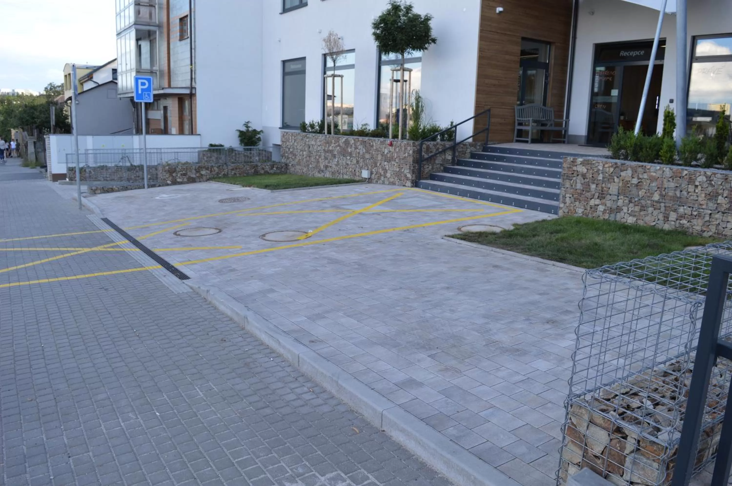 Property building in Residence Trafick