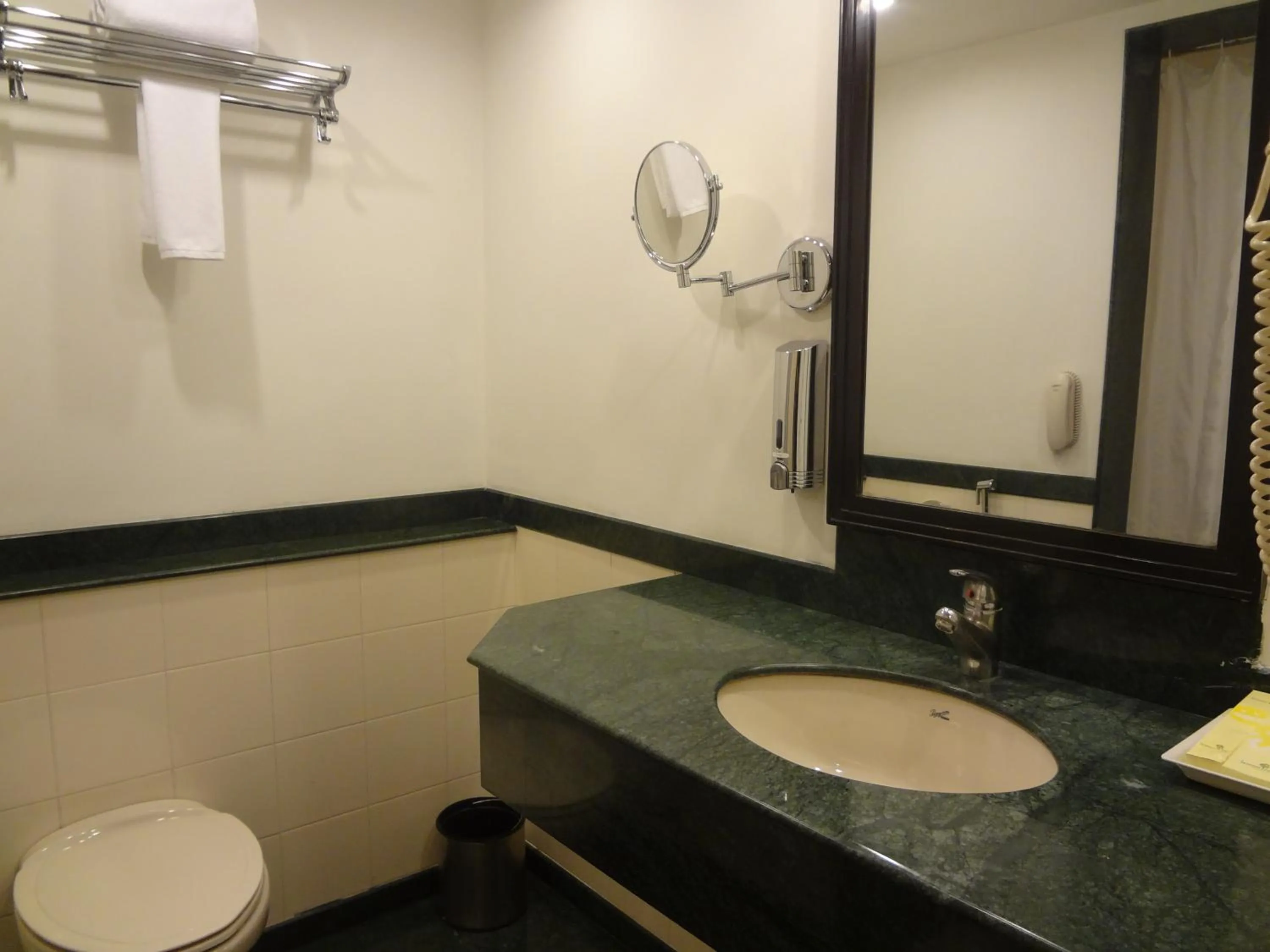 Bathroom in Lemon Tree Hotel, Ahmedabad