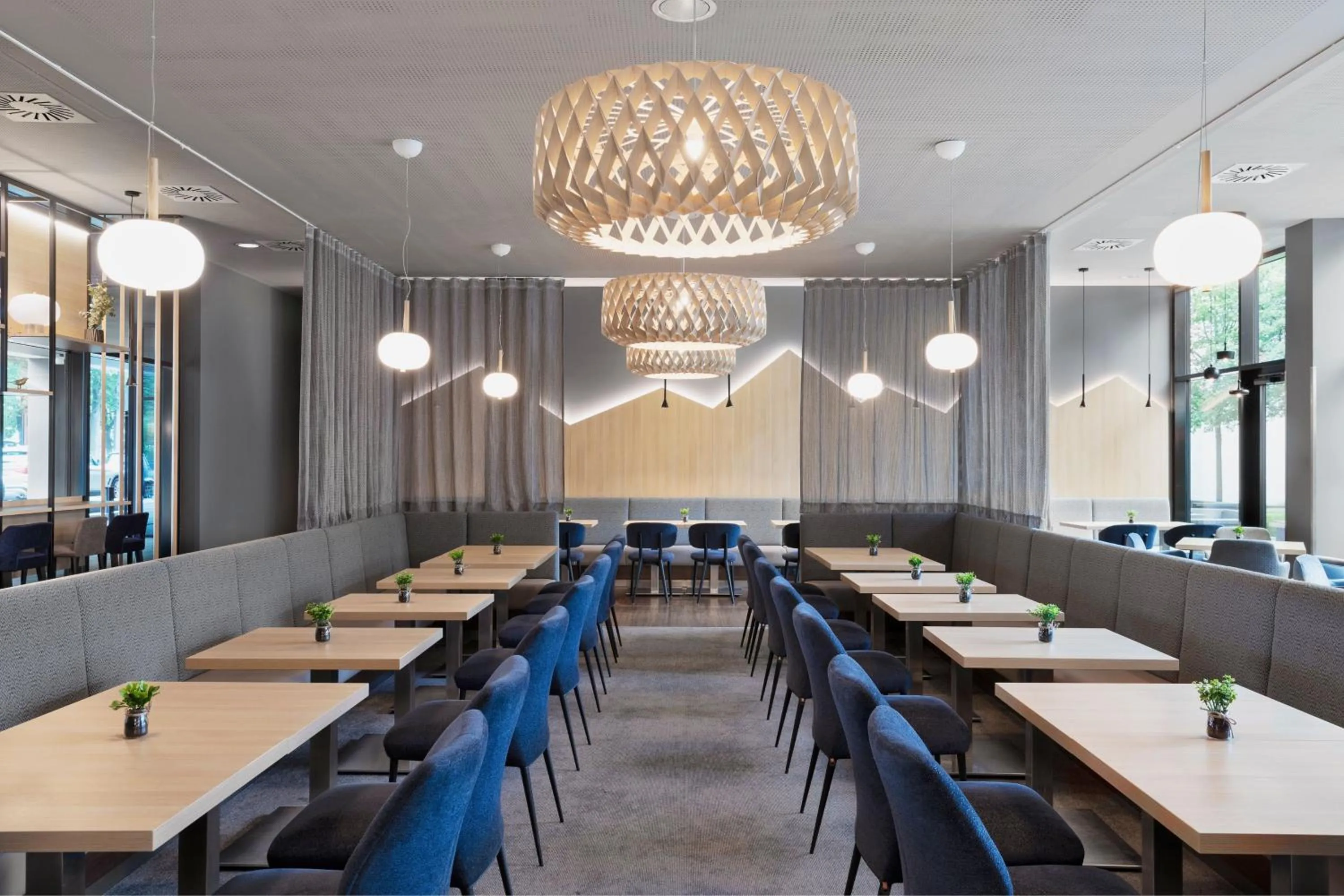 Lounge or bar in Residence Inn by Marriott Munich City East