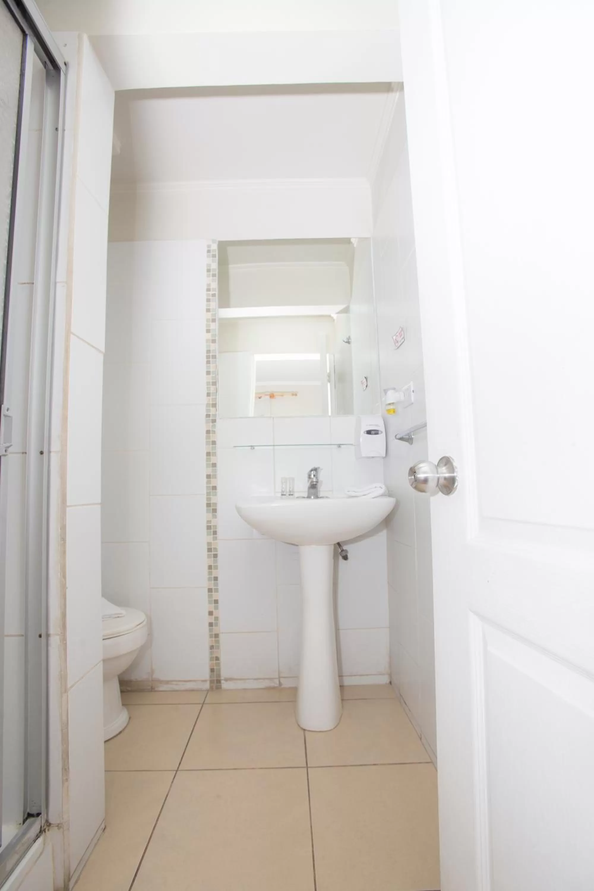 Bathroom in Hotel Santisimo