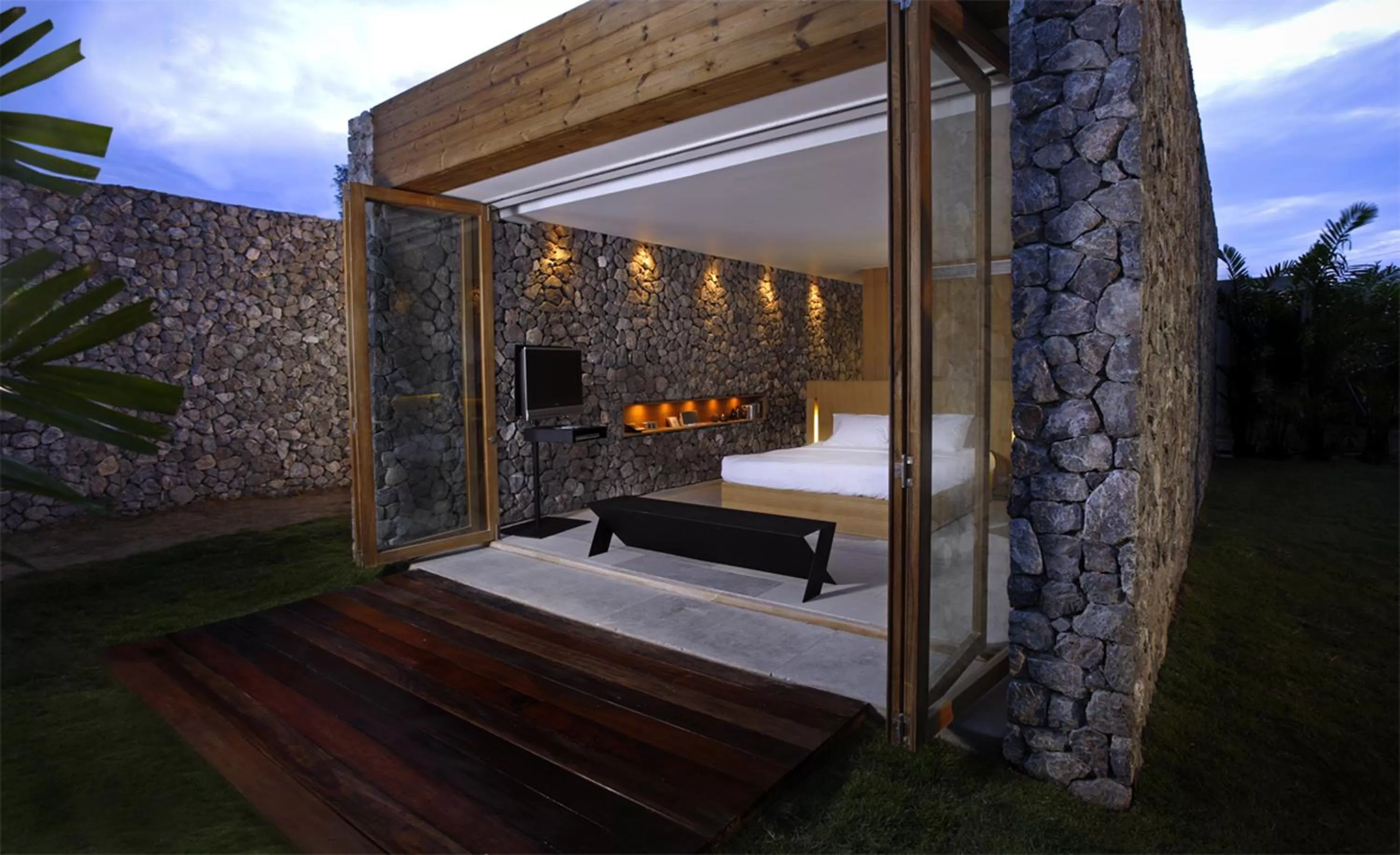 Deluxe Villa with Garden in Tolani Resort Kui Buri