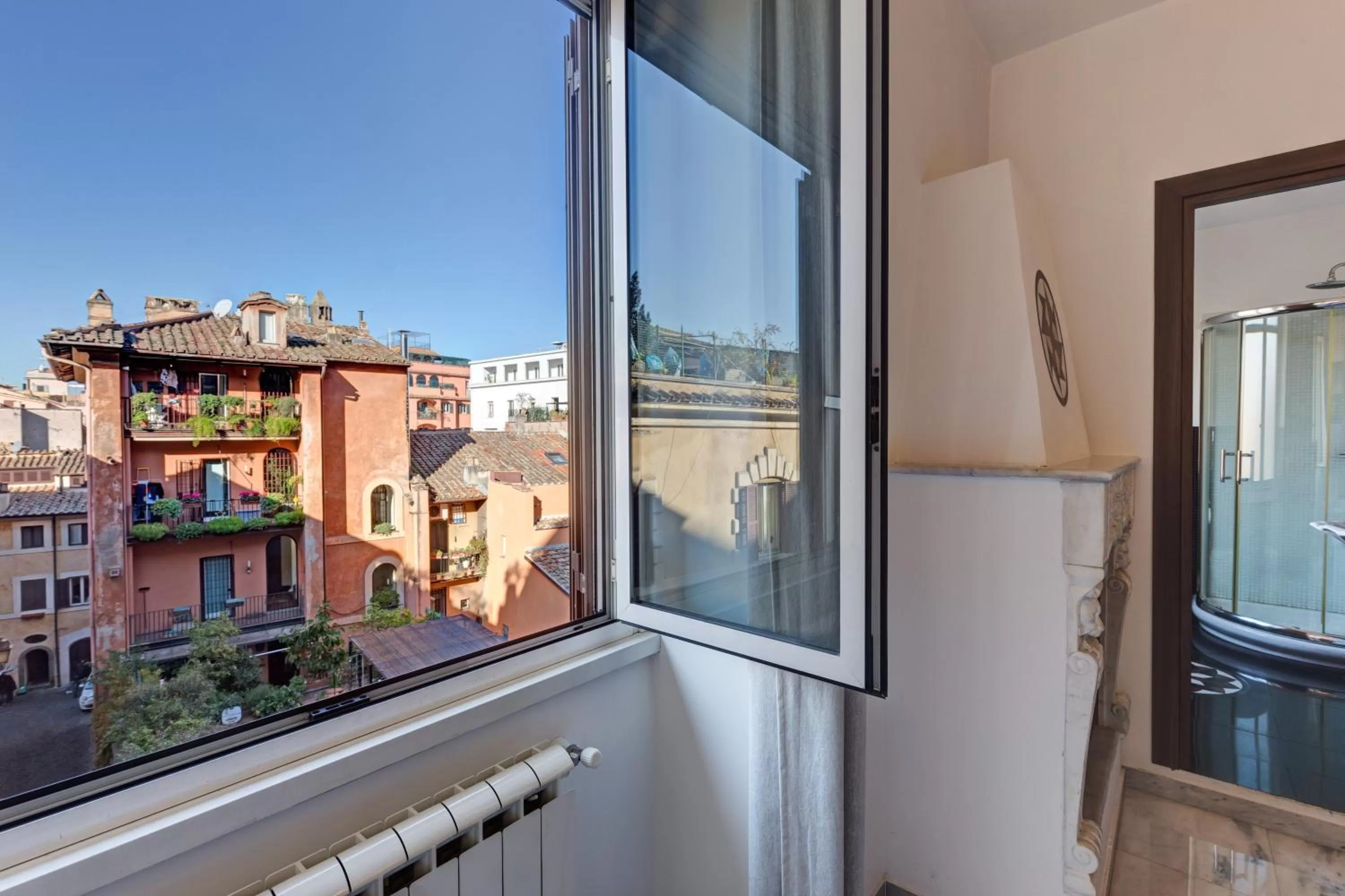 City view in Little Rhome Suites