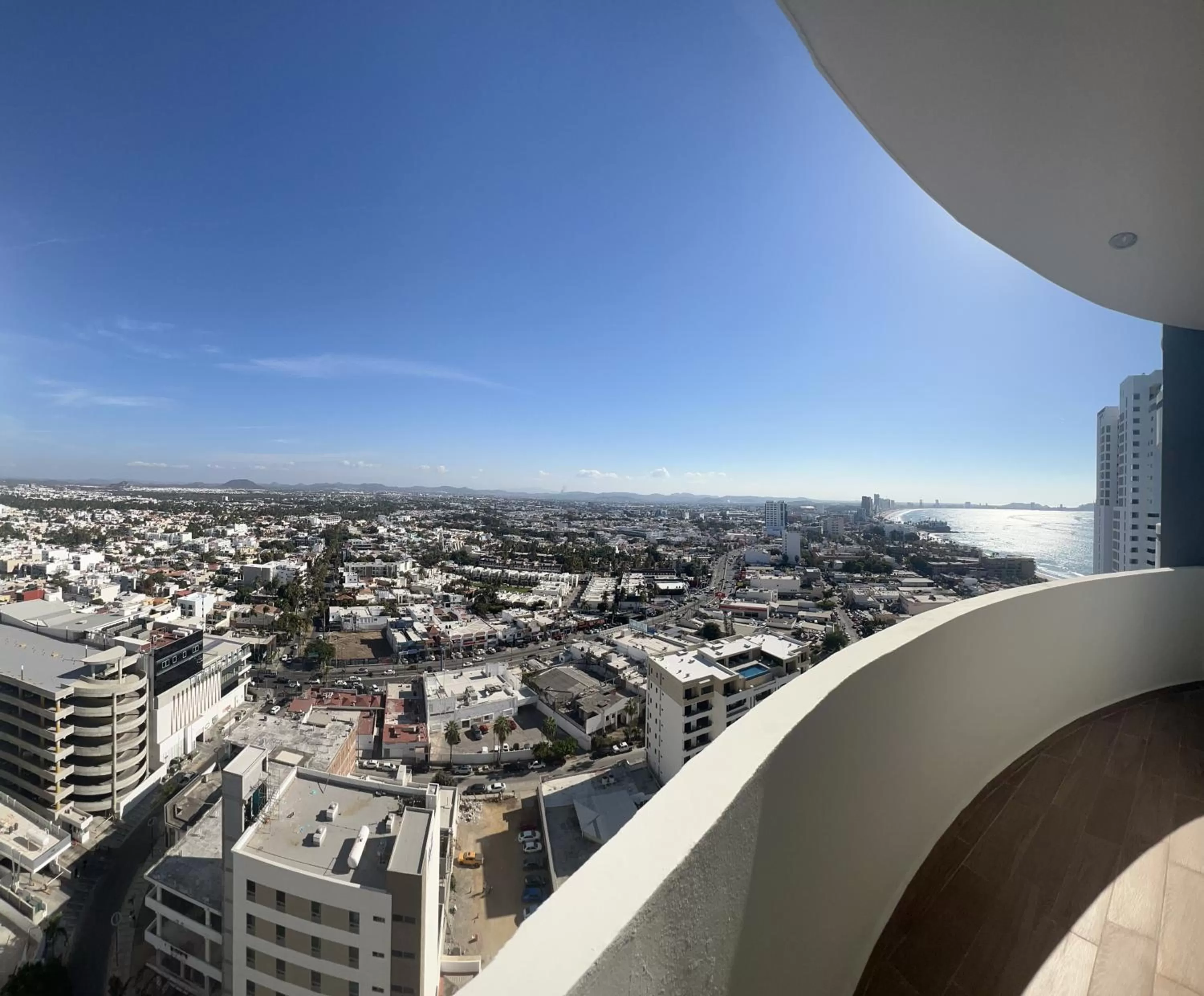 City view in Hotel Tramamoto Mazatlan