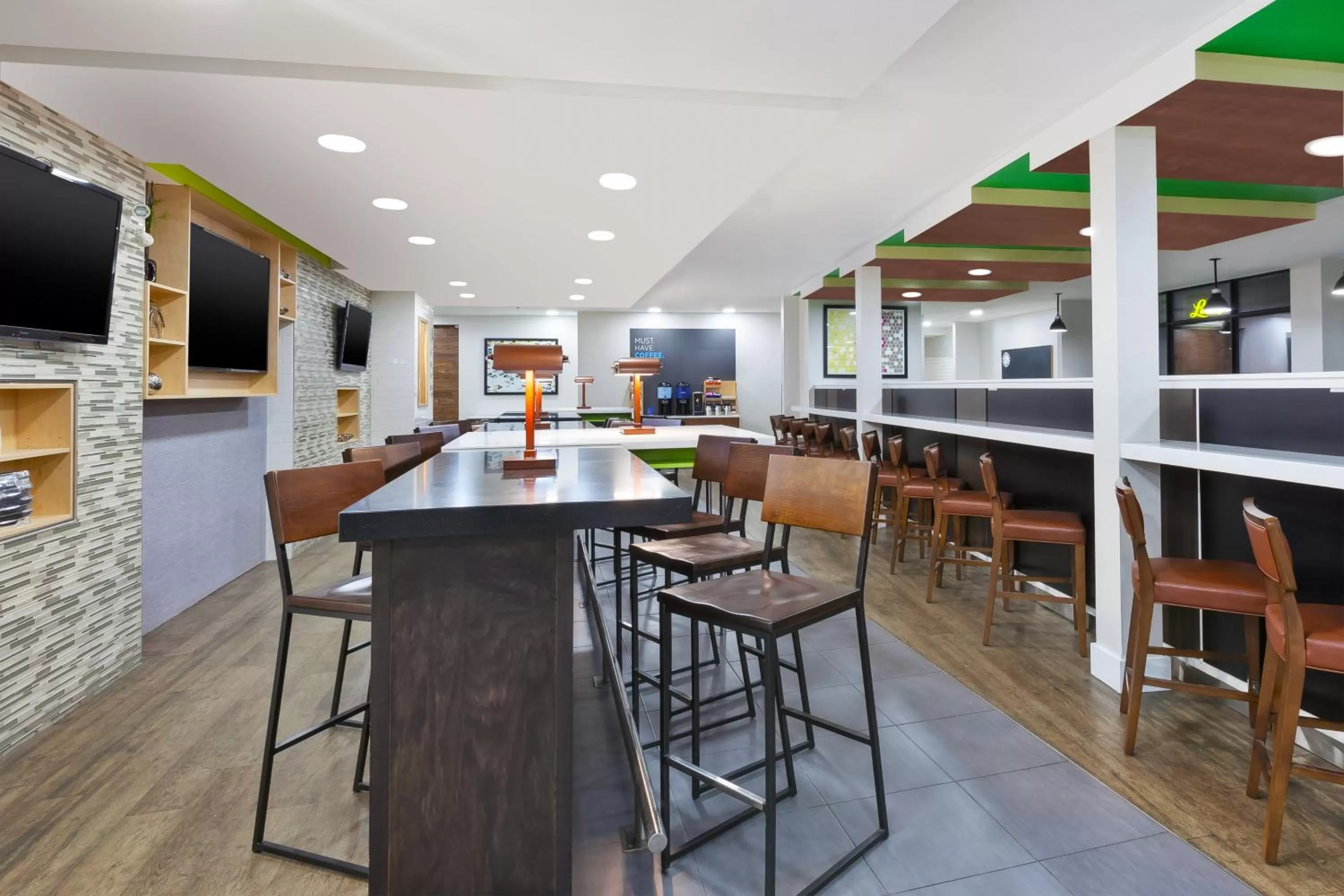 Breakfast in Holiday Inn Express Winnipeg Airport - Polo Park by IHG