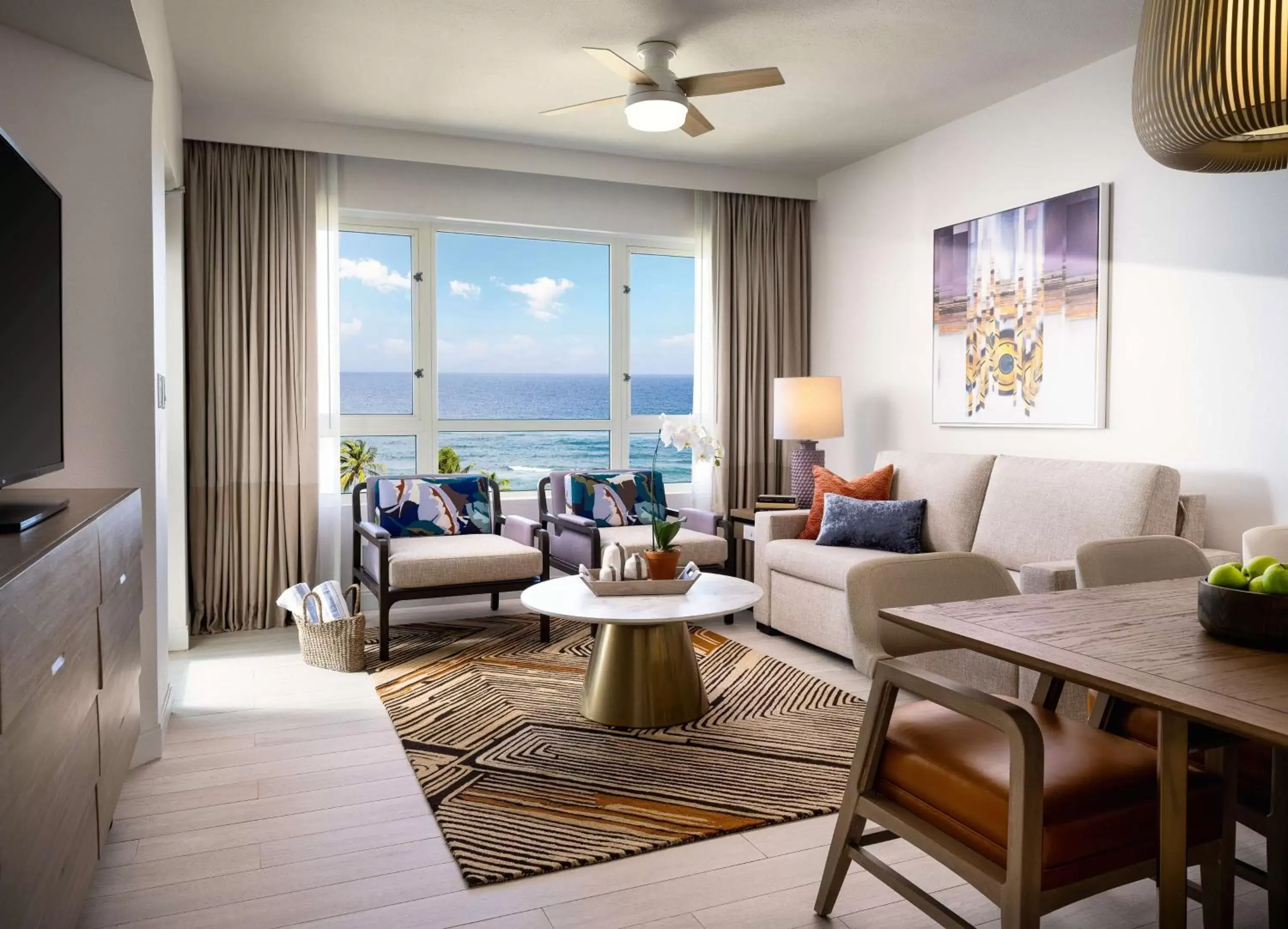 One Bedroom Accessible Tub in Hyatt Vacation Club at Hacienda del Mar One Bedroom Accessible Tub in Hyatt Vacation Club at Hacienda del Mar