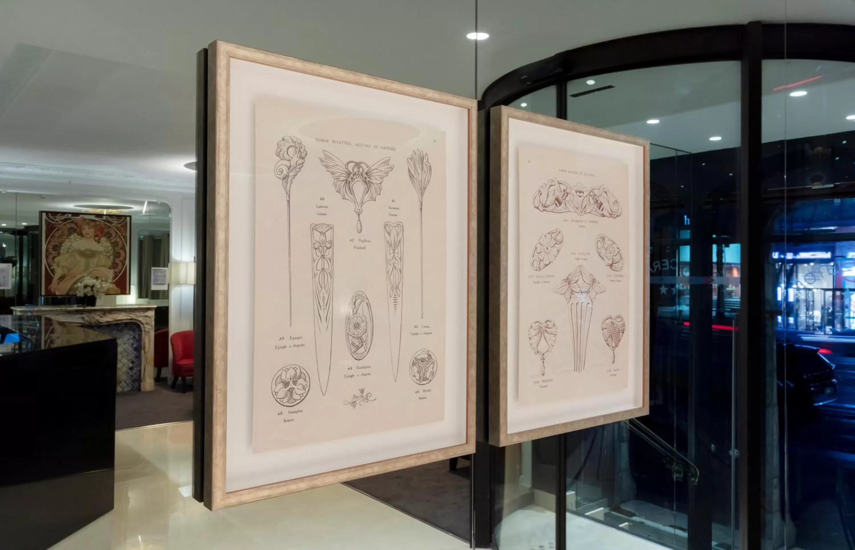 Lobby or reception in Elysées Ceramic