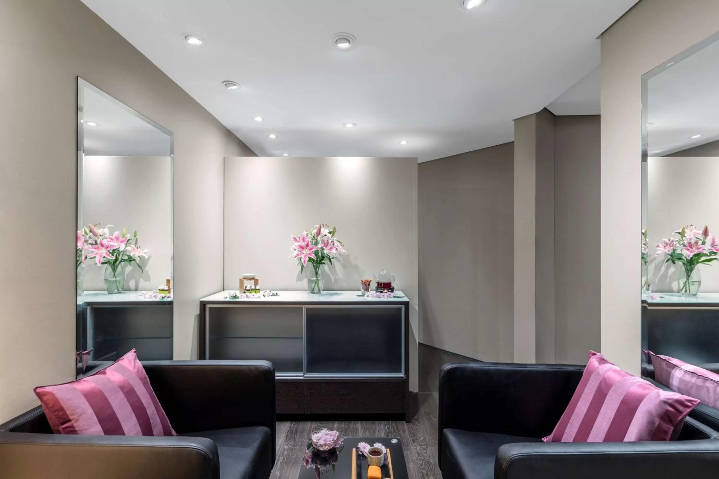Spa and wellness centre/facilities in Paradox Sydney