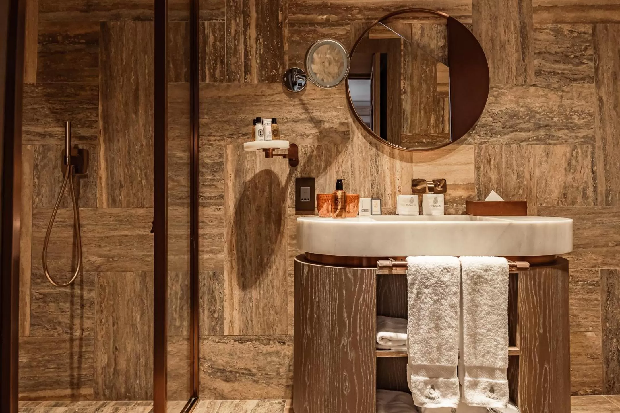 Bathroom in Iniala Harbour House