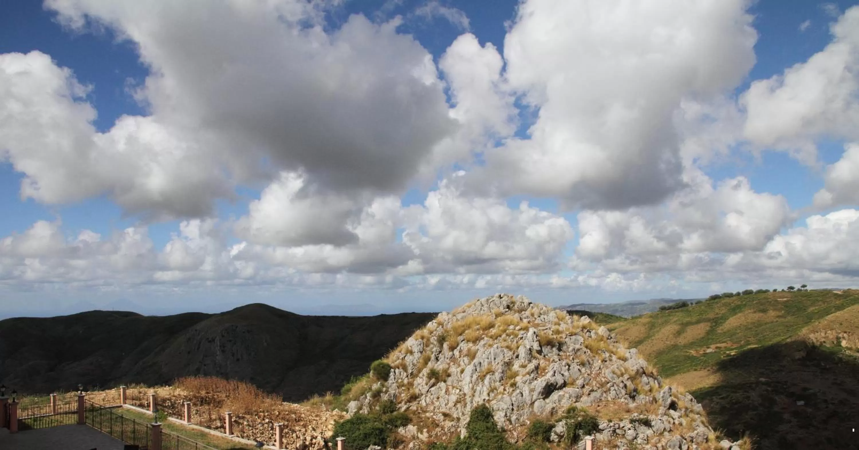 Monte San Giovanni-Nebrodi Rooms