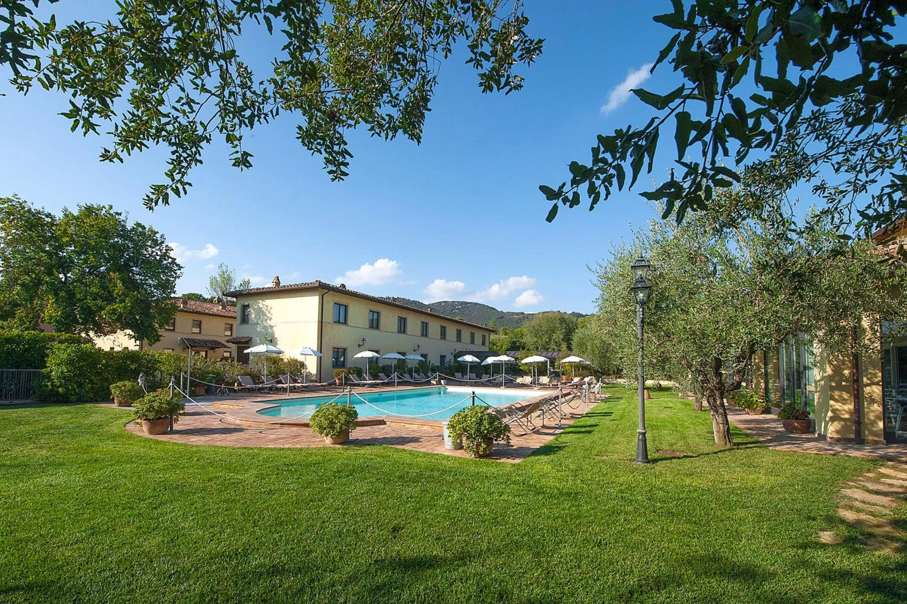 Property building in Relais dell'Olmo