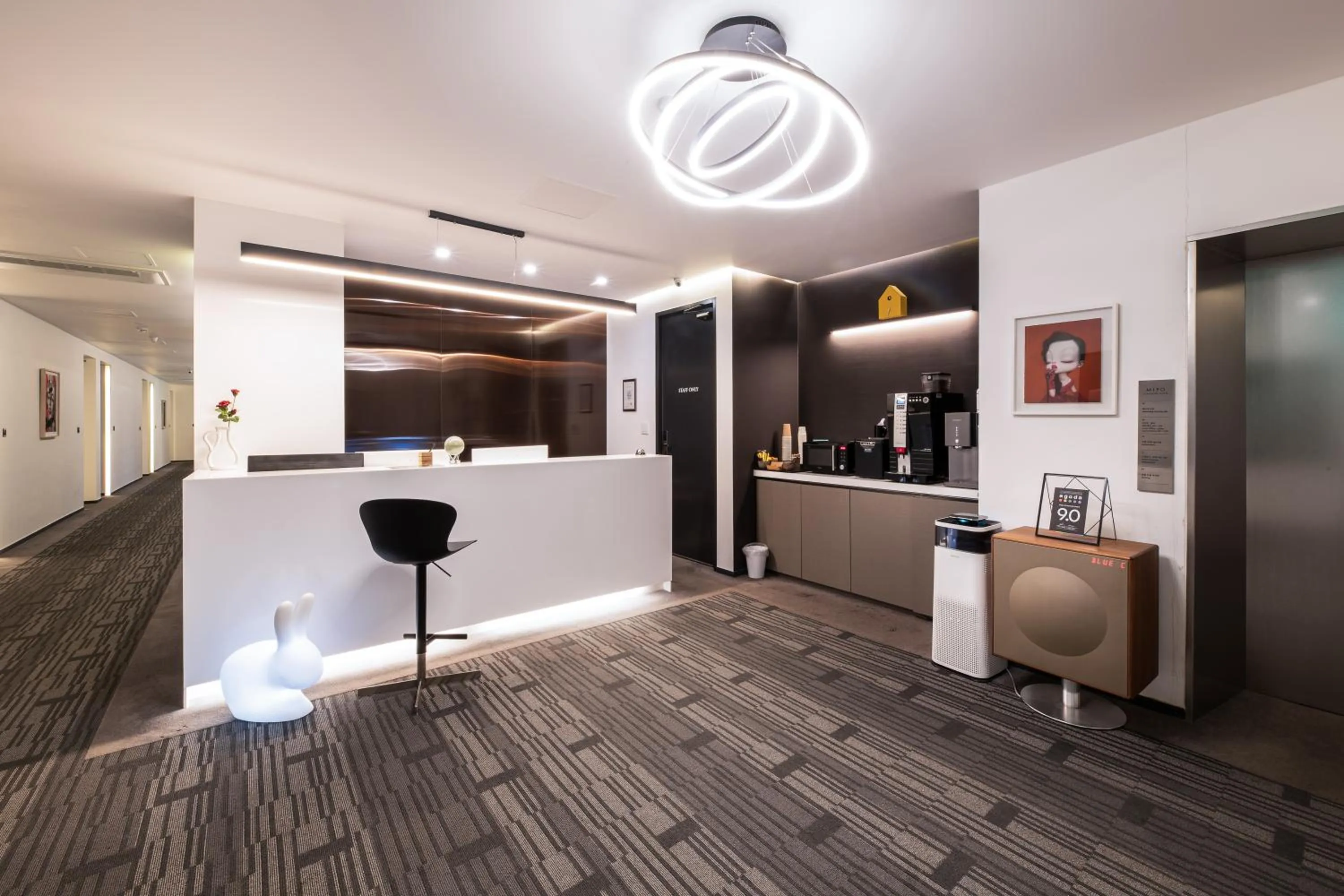 Mipo Oceanside Hotel