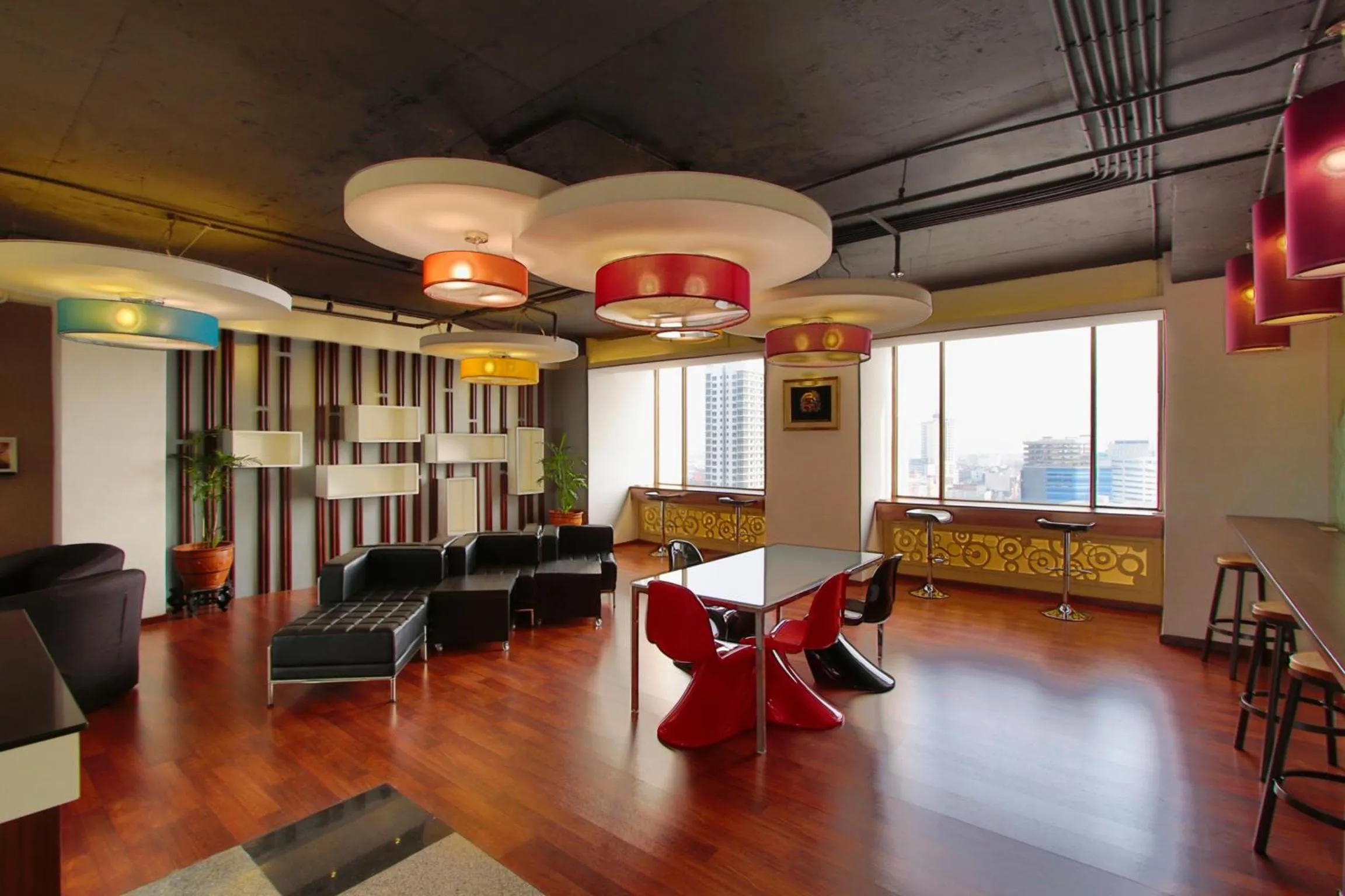 Restaurant/places to eat in Jayakarta Hotel Jakarta