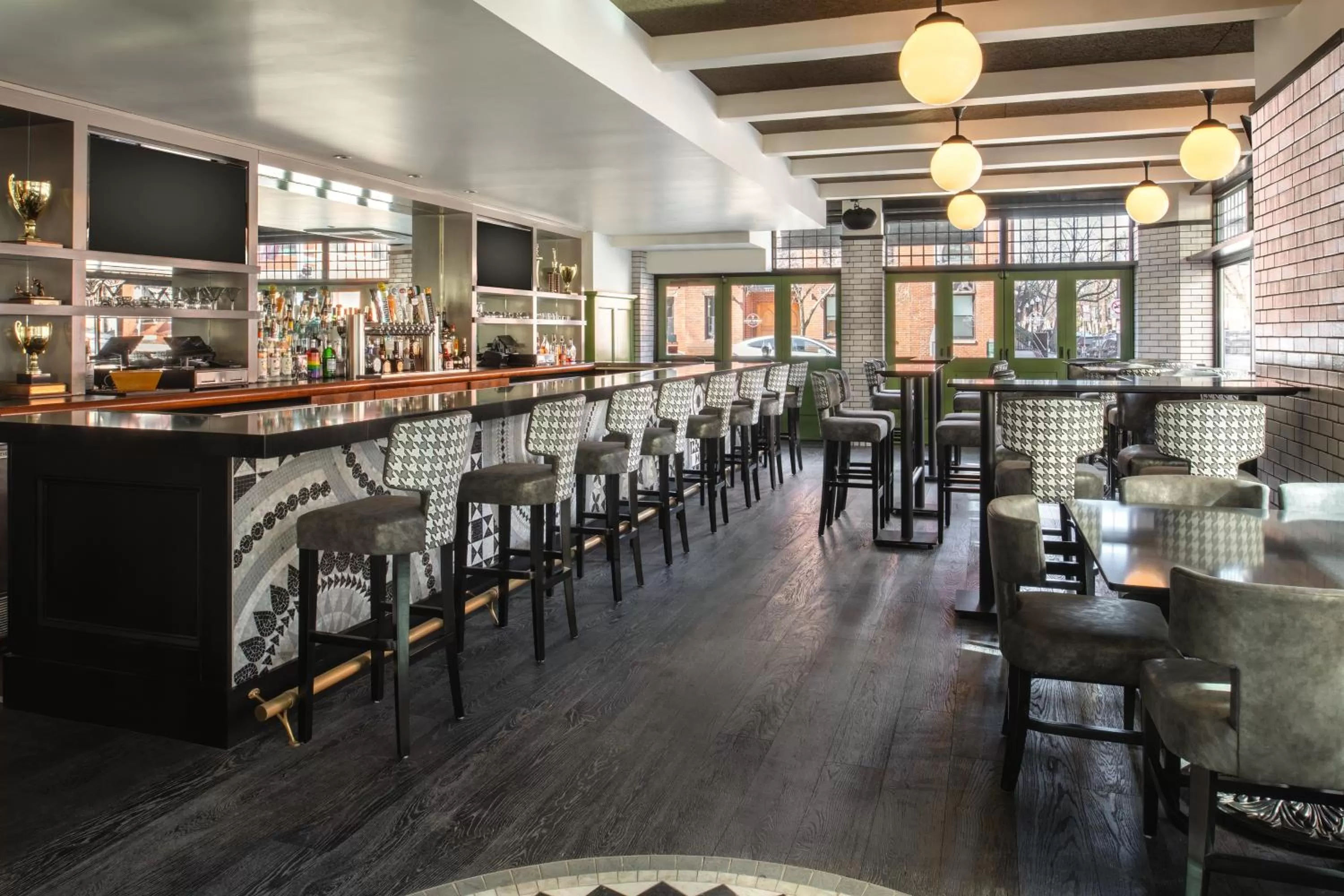 Lounge or bar in Staypineapple, A Delightful Hotel, South End