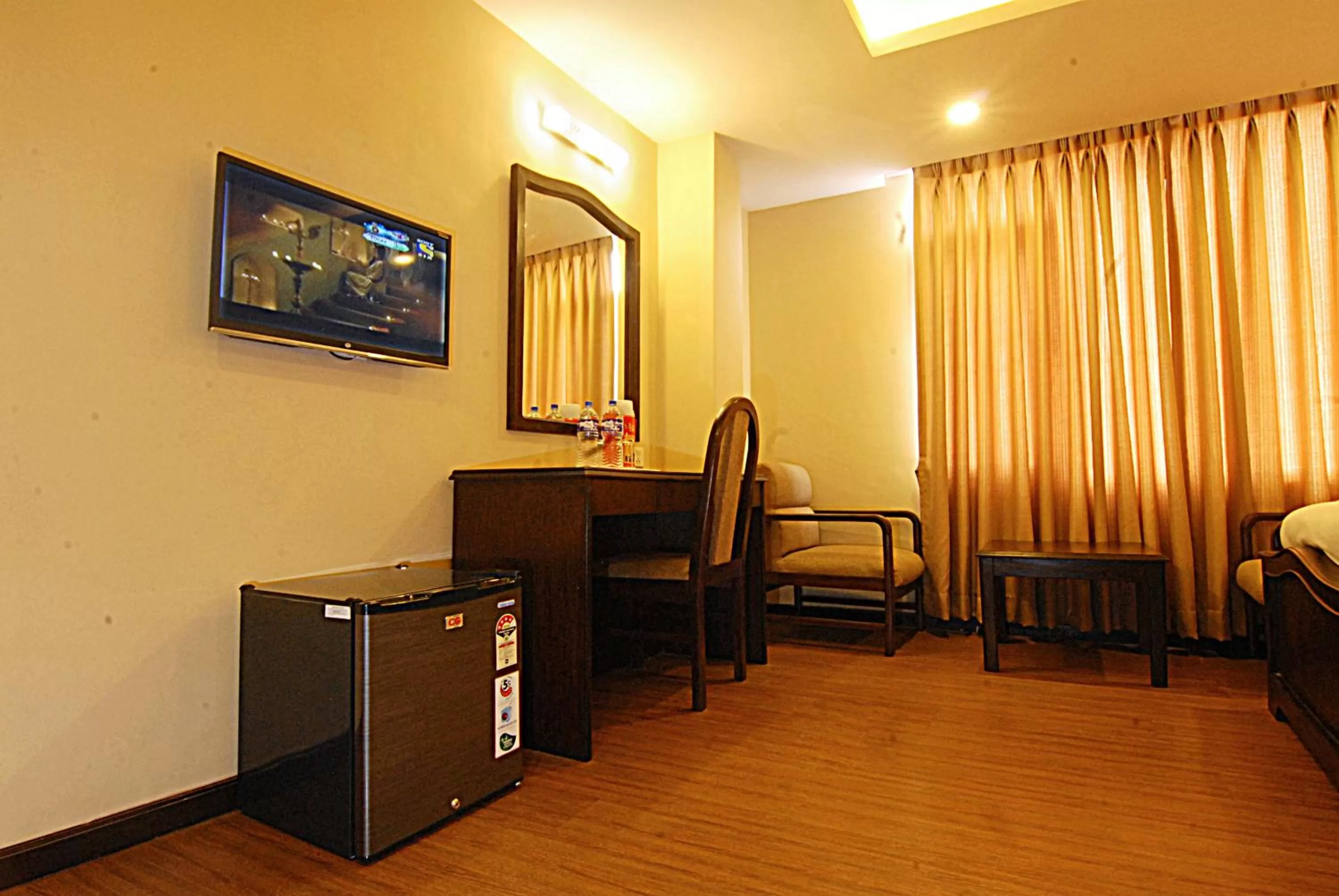 TV and multimedia, Bed in Kathmandu Grand Hotel