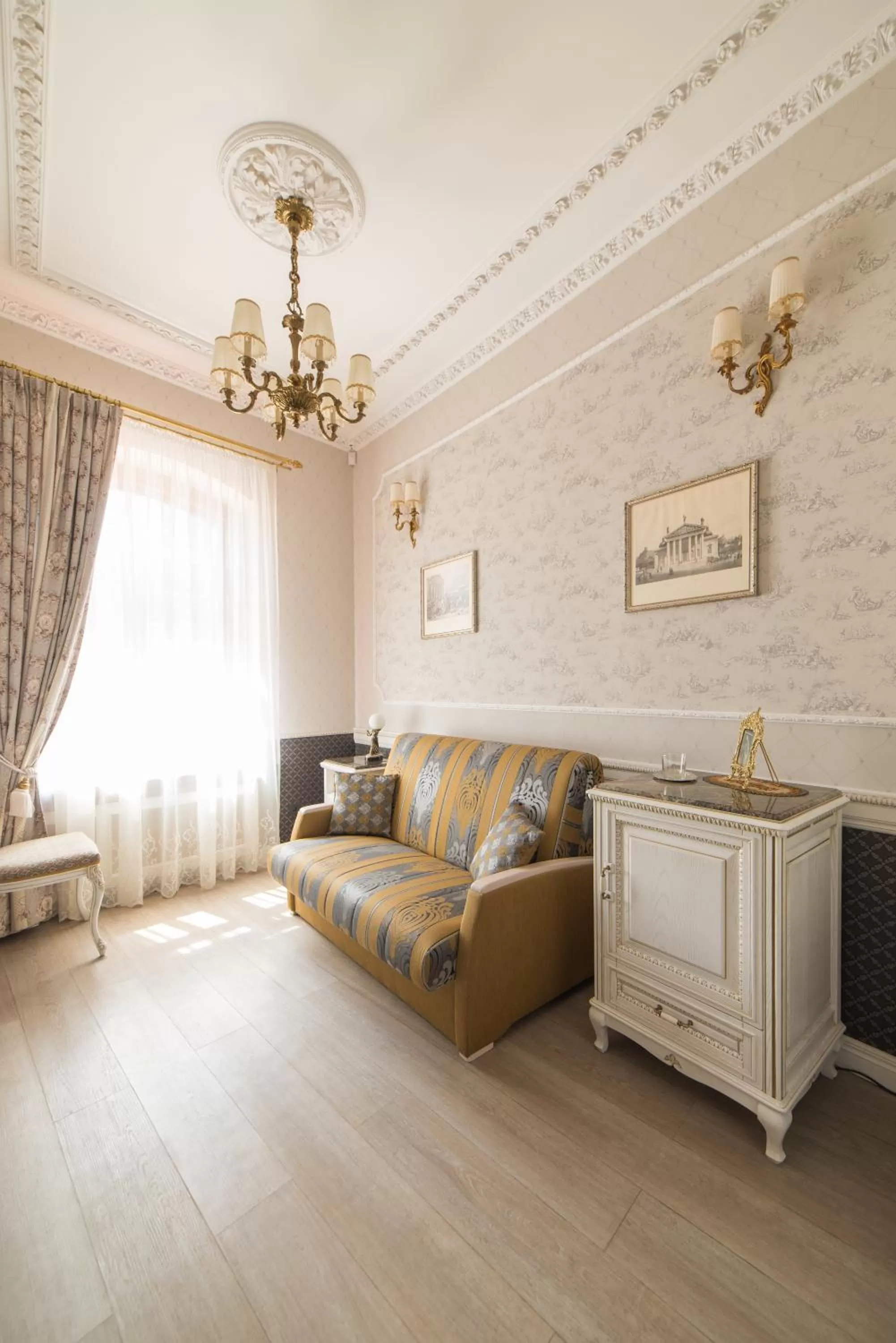 Living room in Gabi B&B