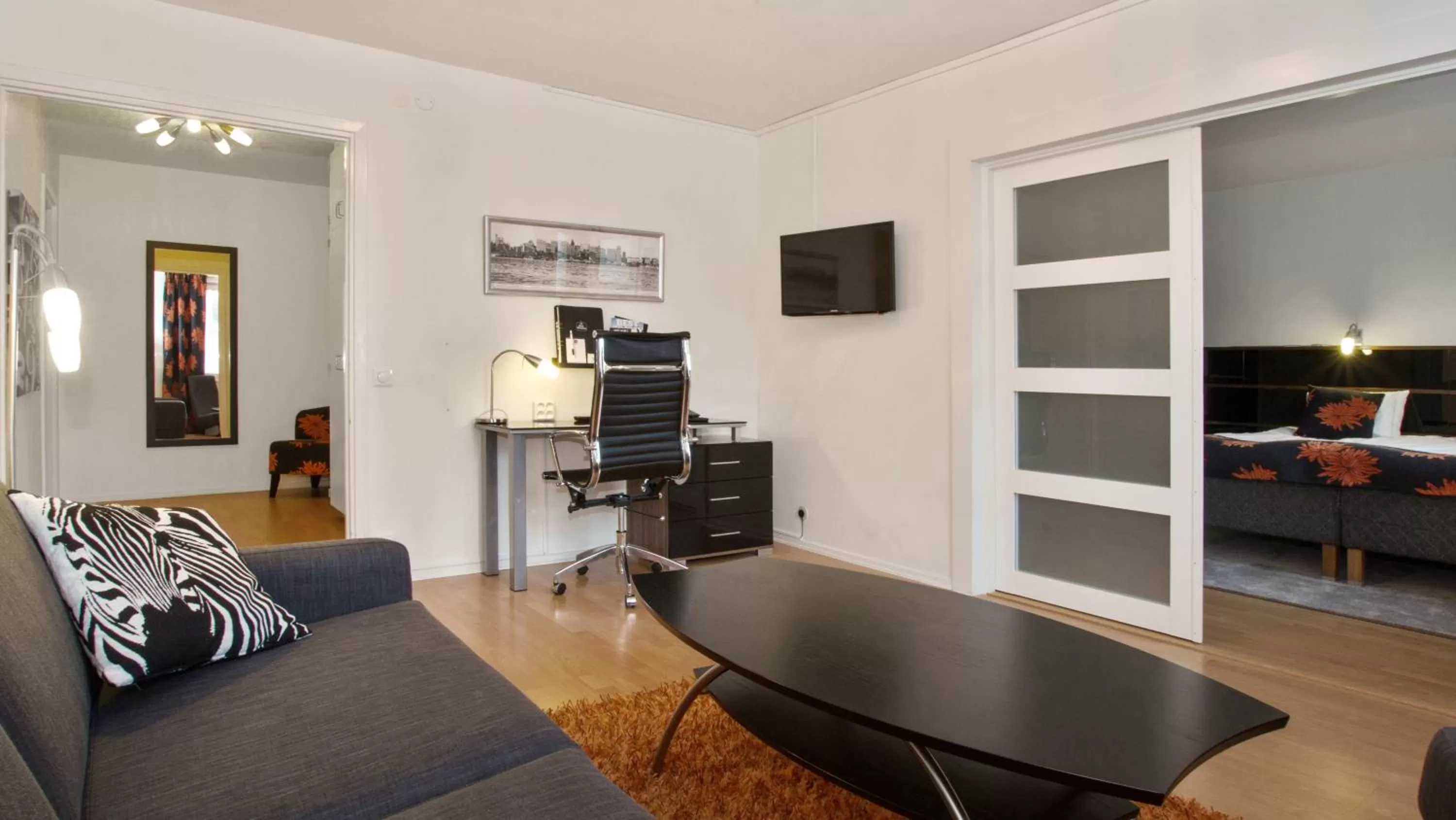 Living room, Bed in Best Western Plus Grand Hotel Elektra