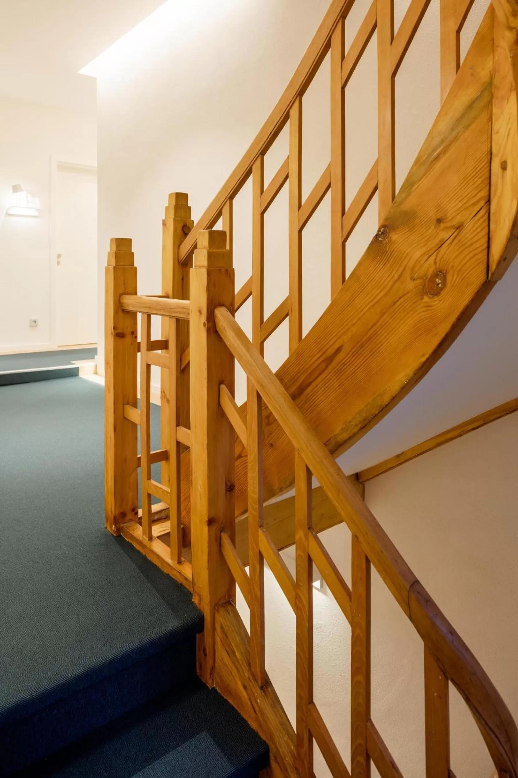 Property building, Bed in Goldkind Feine Wohn- & Schlafstuben