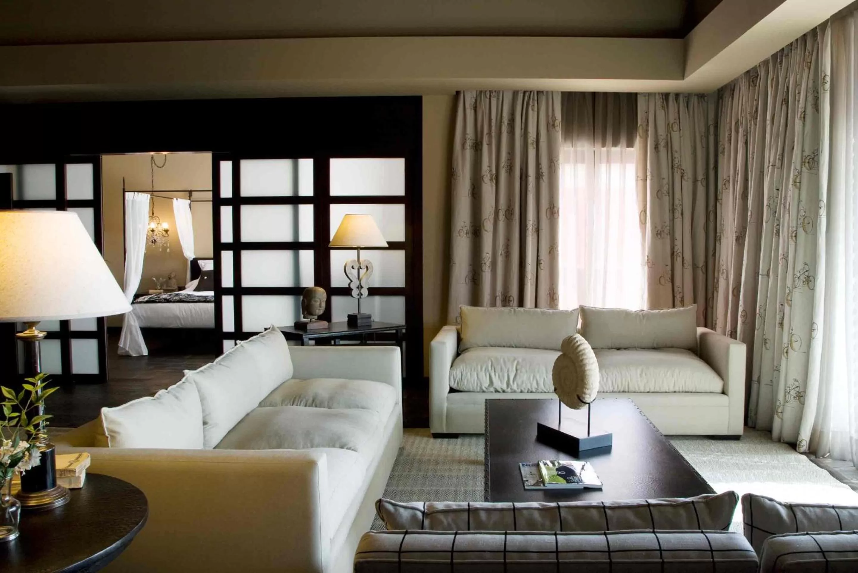 Bed in Asia Gardens Hotel & Thai Spa, a Royal Hideaway Hotel