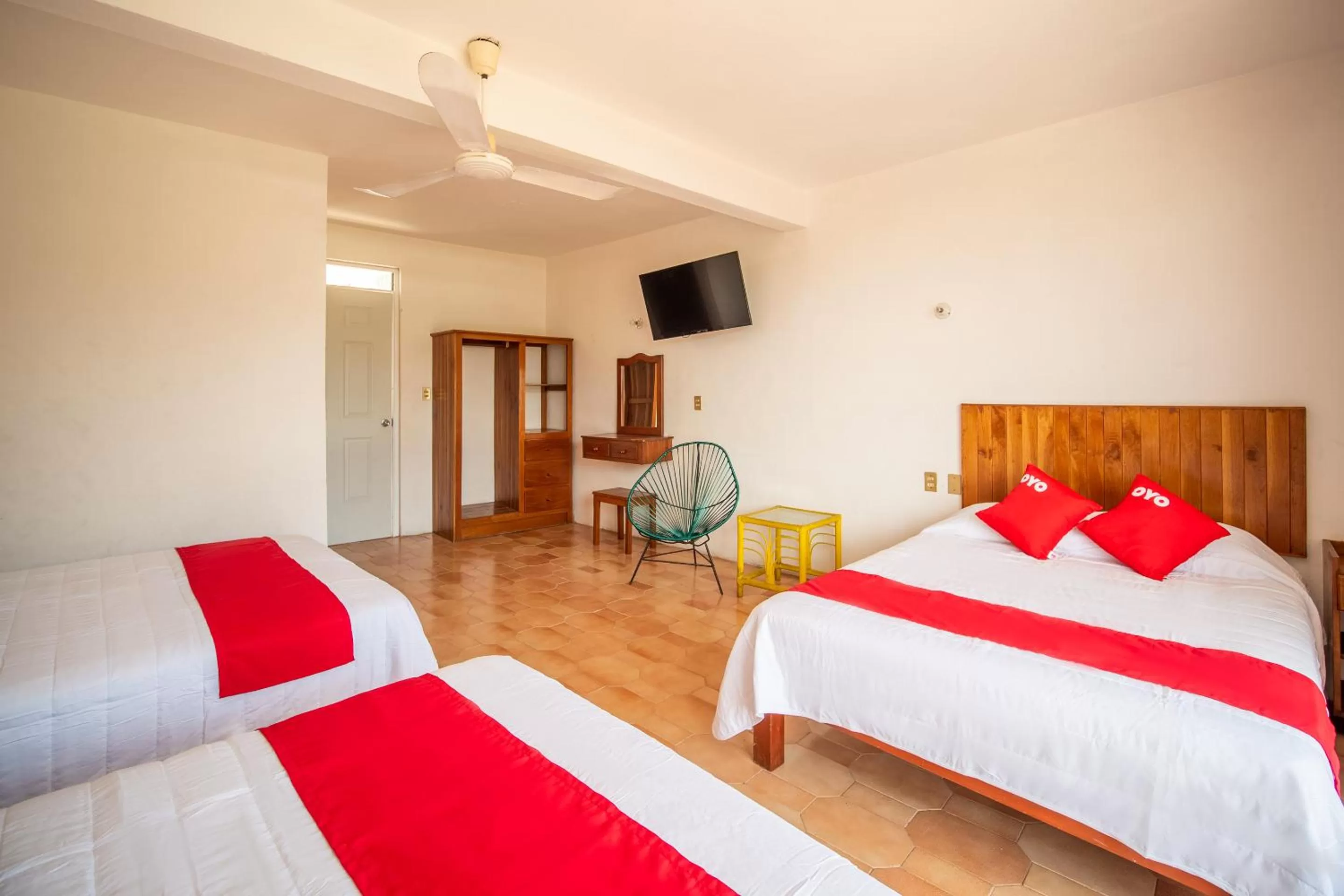 Bedroom in OYO Hotel Arena Surf, Puerto Escondido