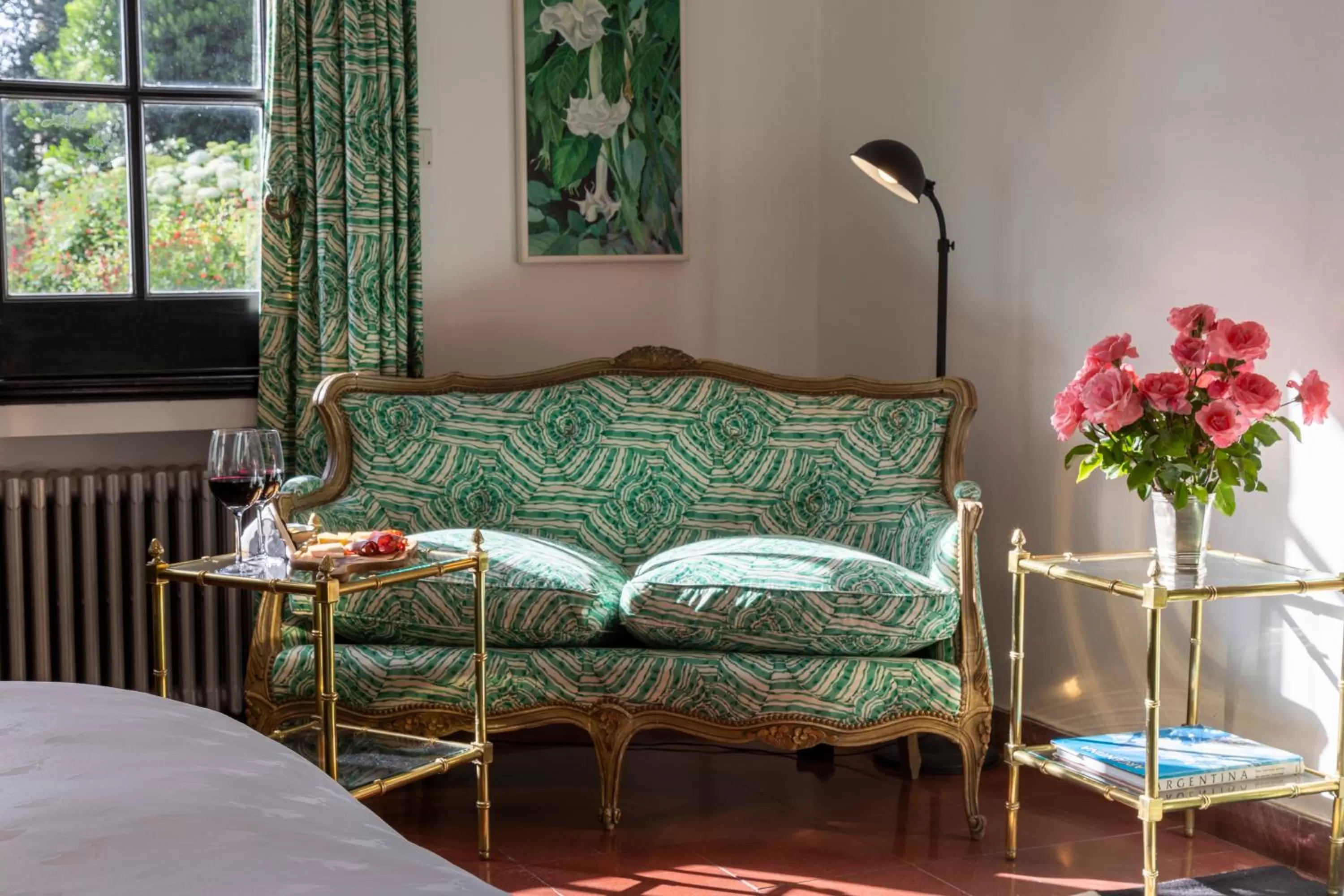 Seating area in Estancia Ave María