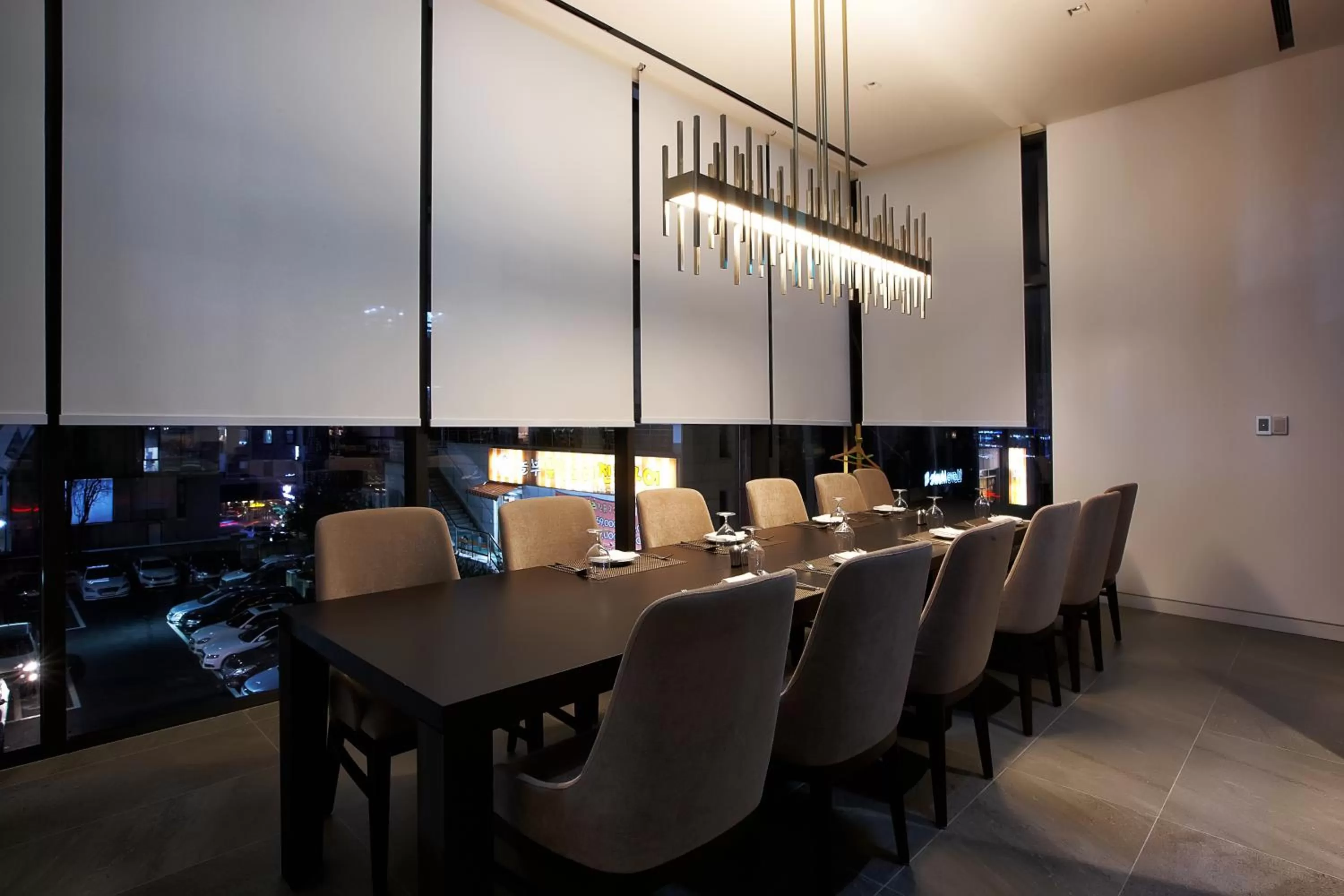 Restaurant/places to eat in Hotel Entra Gangnam