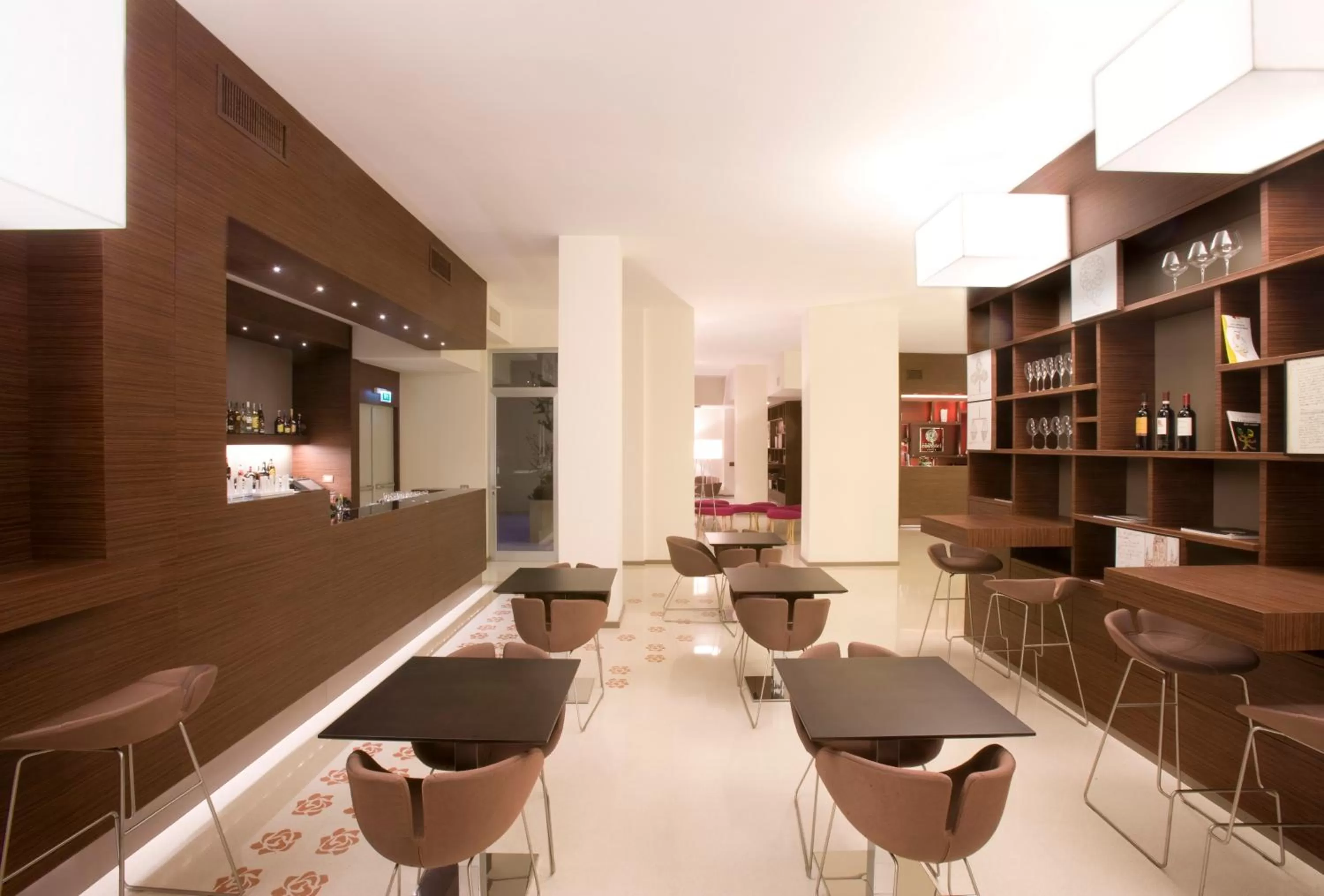 Lounge or bar in Eos Hotel