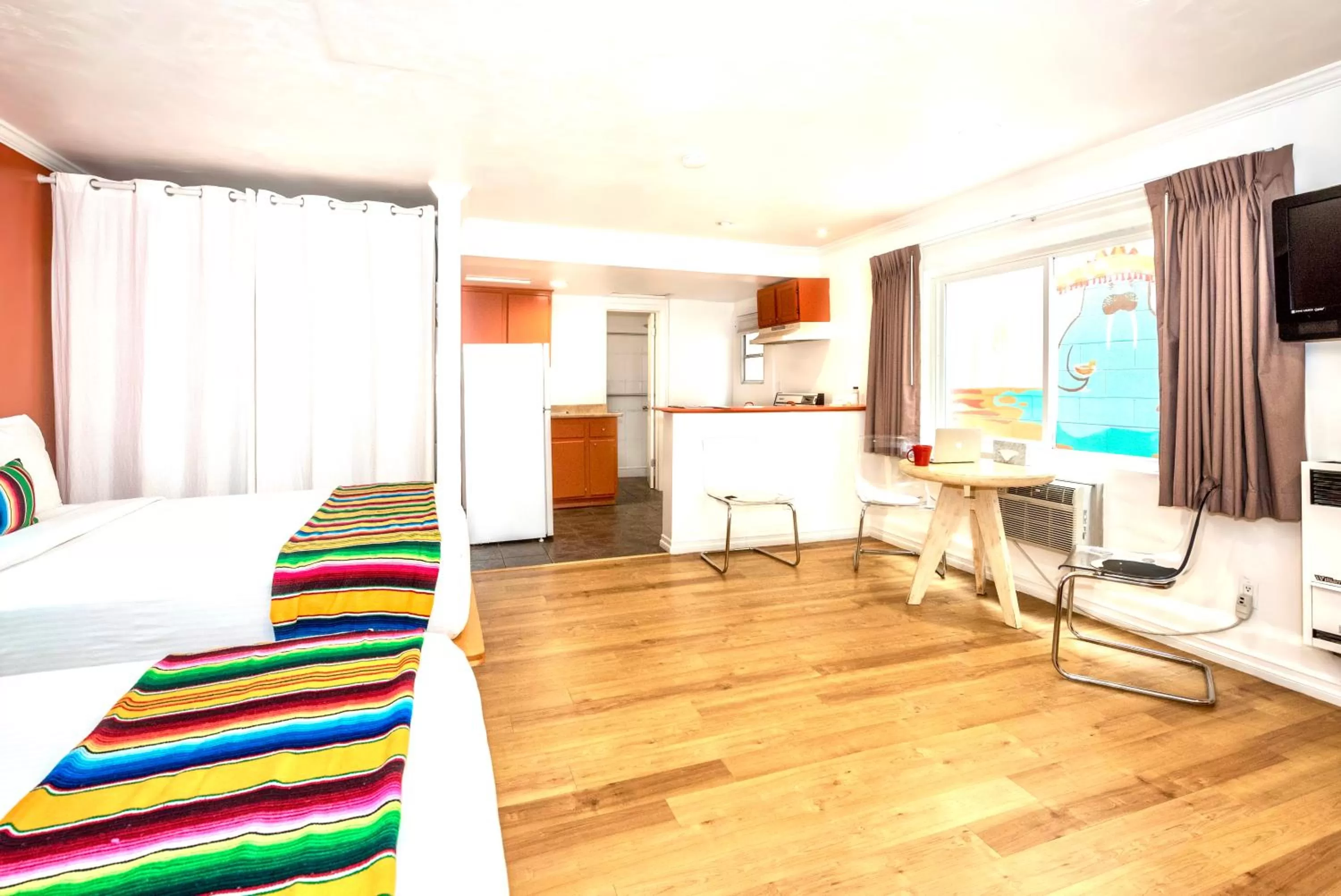 Bedroom, Bed in Agave Inn