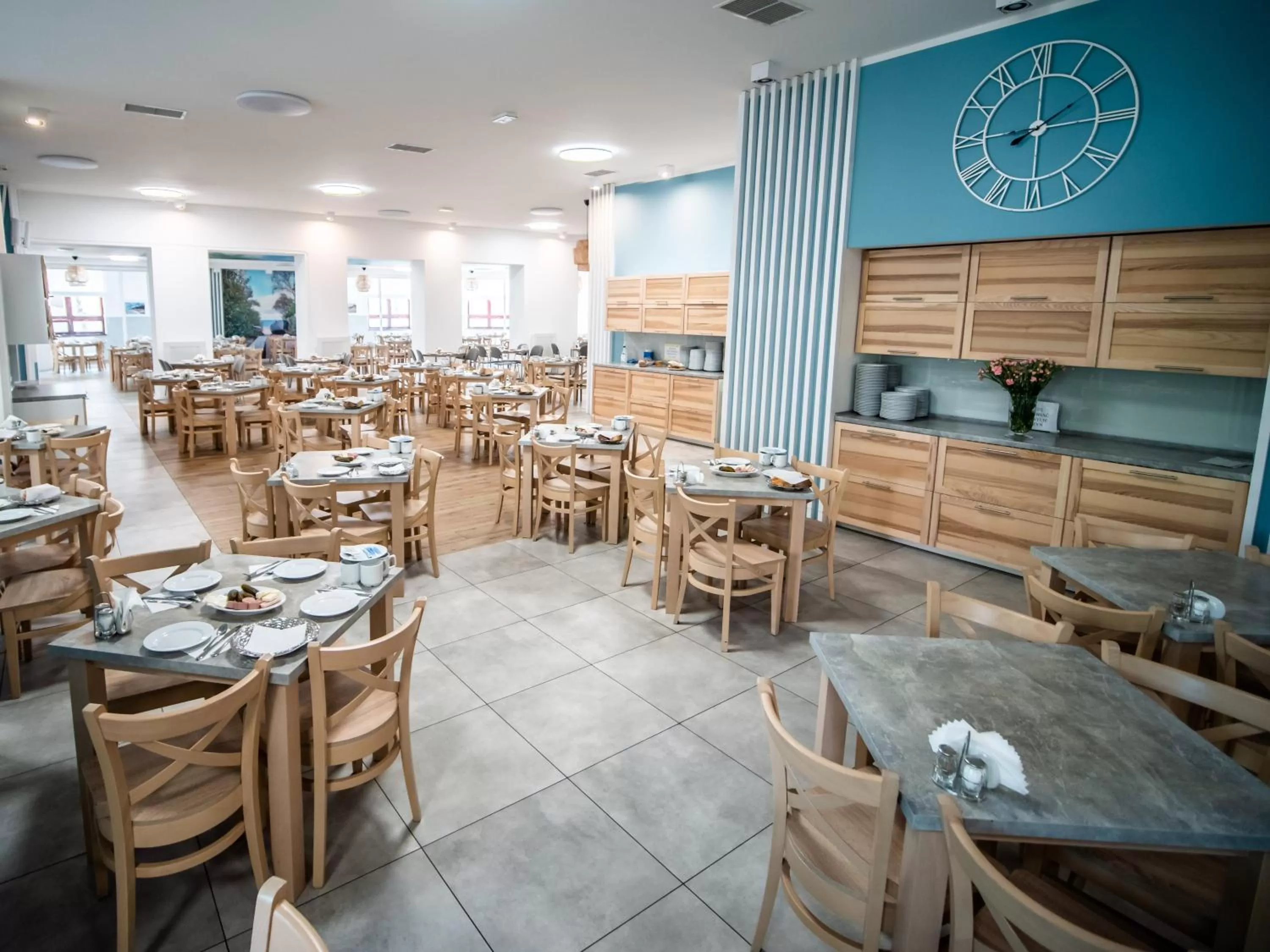 Restaurant/places to eat in Sanatorium Mewa