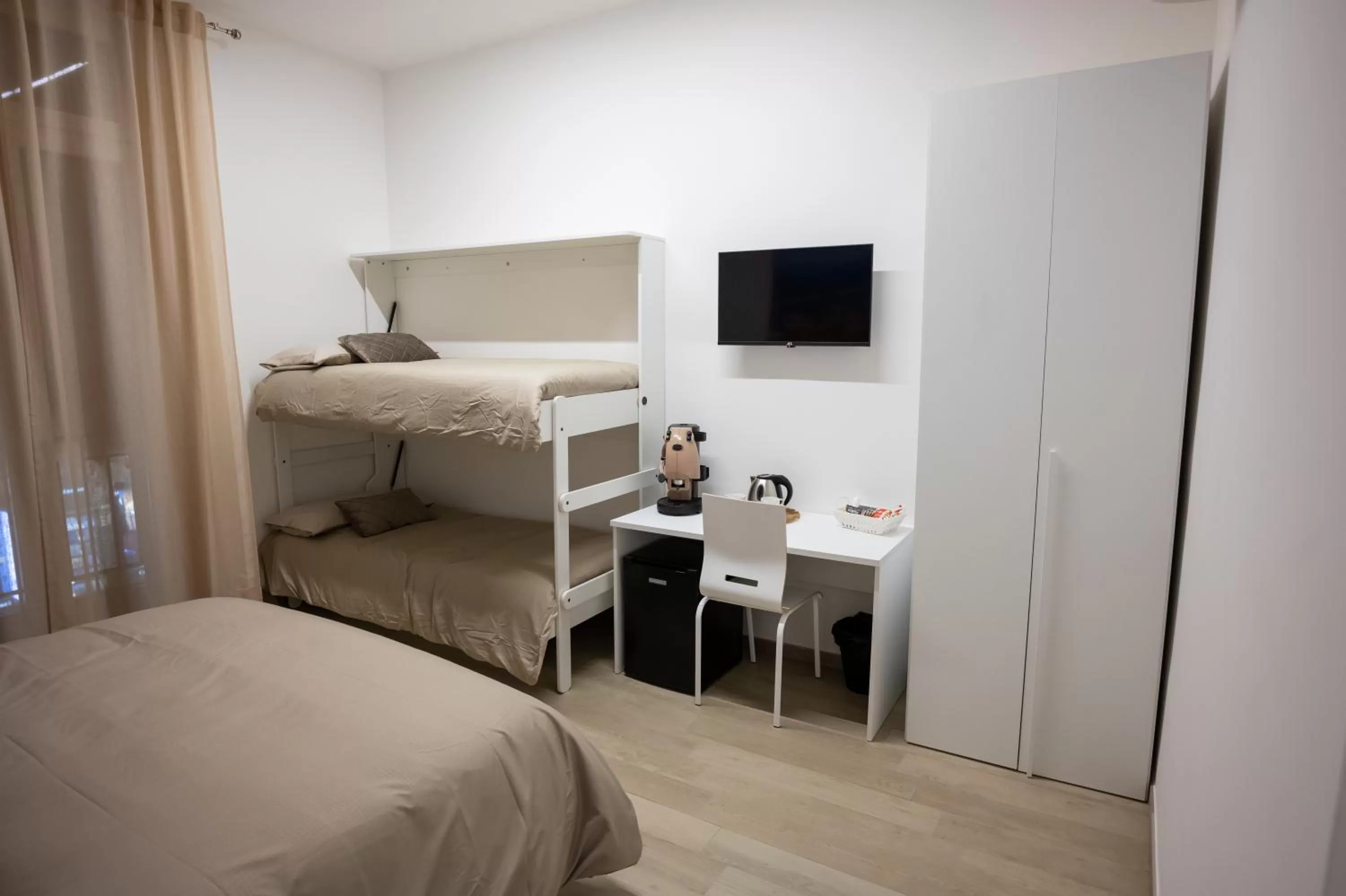 Bed, TV/Entertainment Center in K-Home