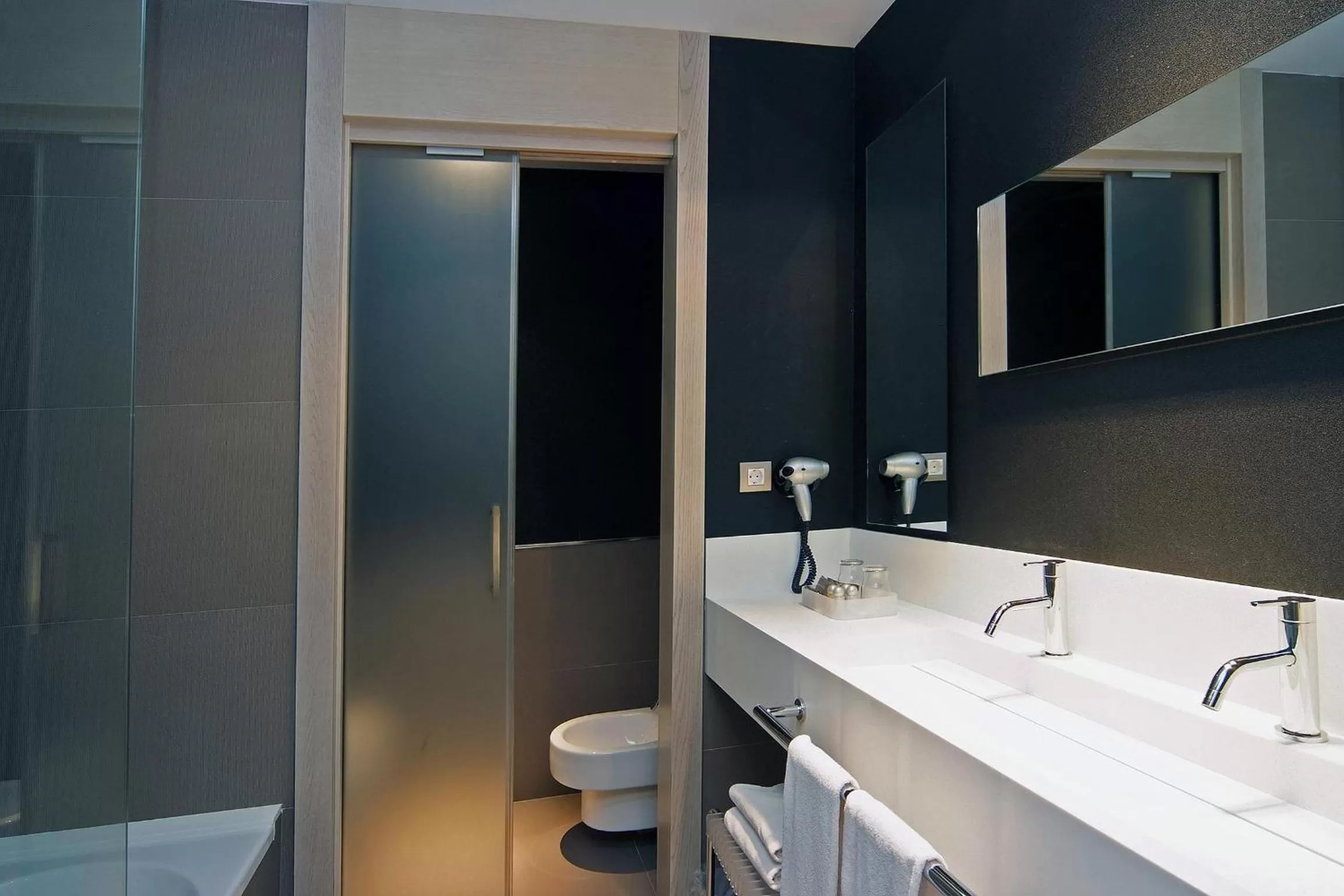 Bathroom in Hotel Actual