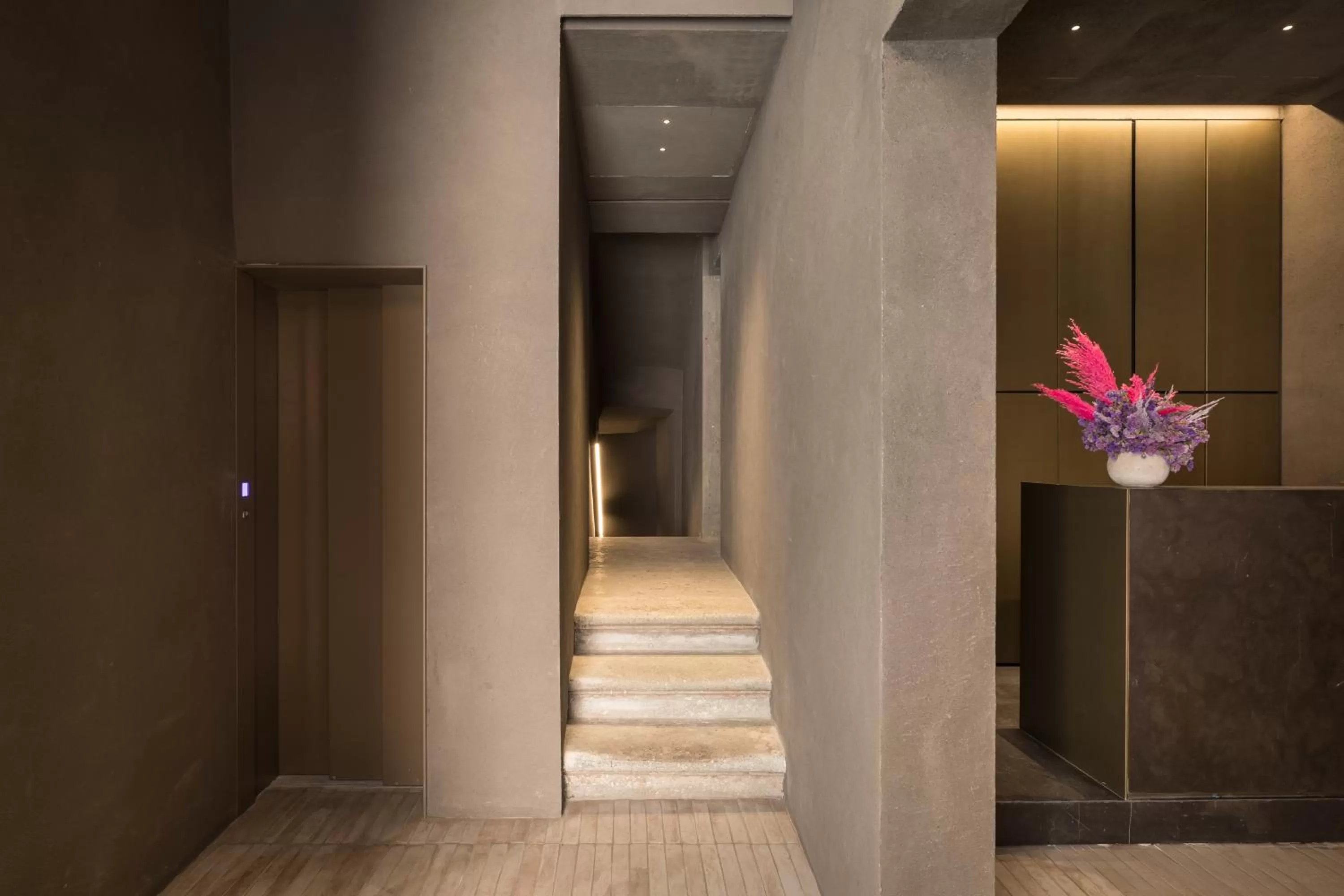 Lobby or reception in Hotel Scenario