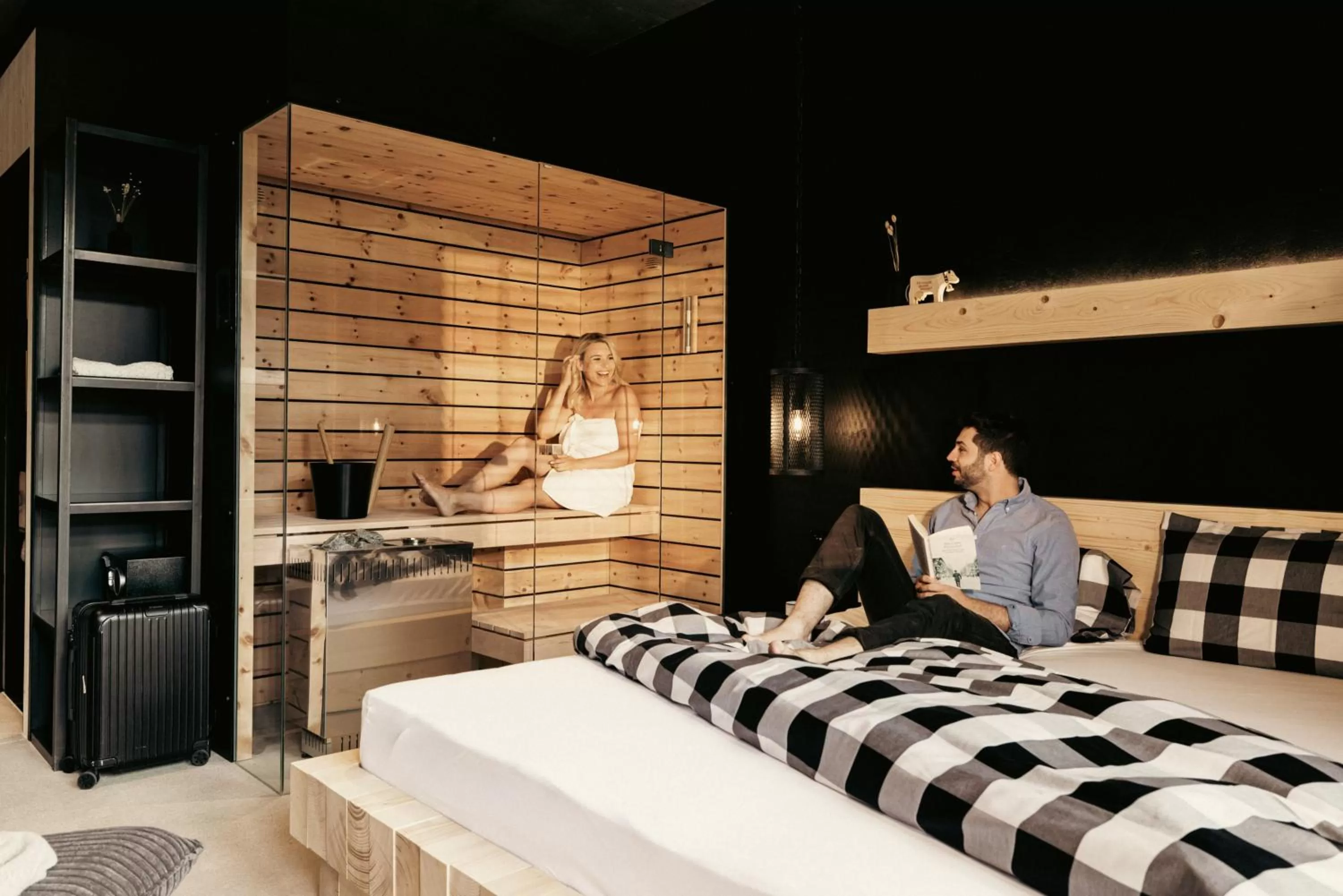 Sauna, Bed in Bretterhotel