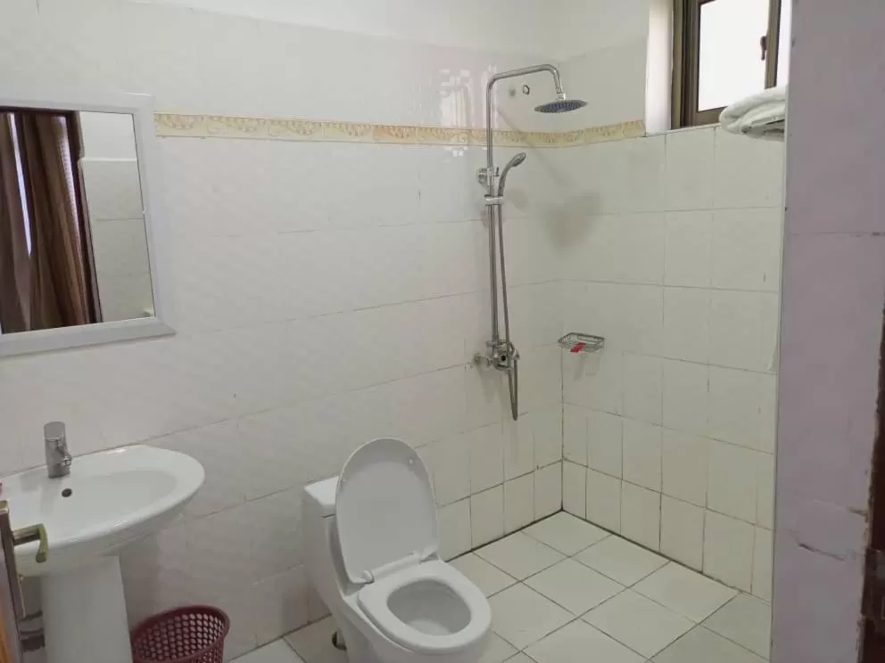 Frontiers Hotel & Conference Entebbe